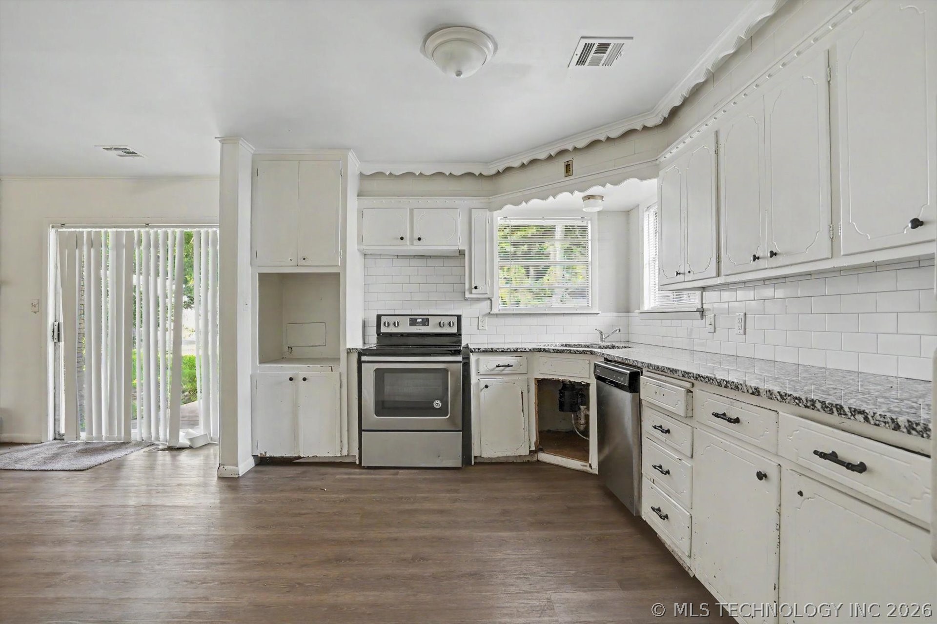 8512 E 24th Place Tulsa OK 74129