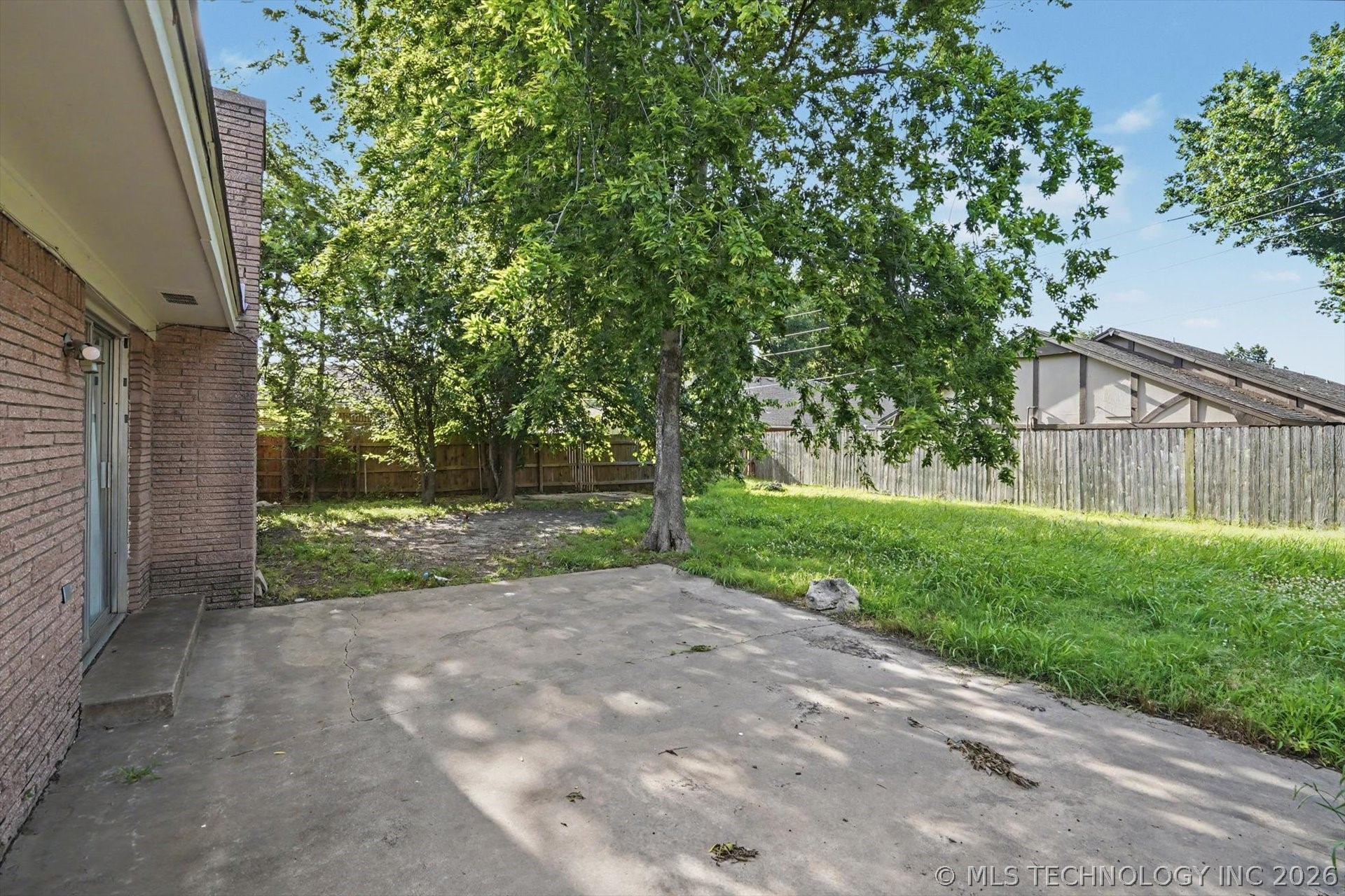 8512 E 24th Place Tulsa OK 74129