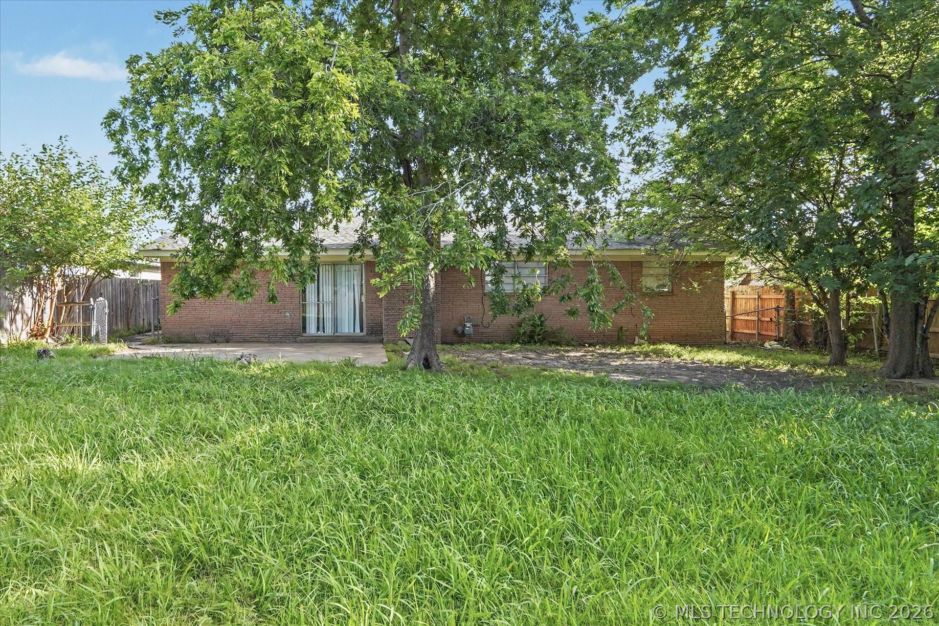 8512 E 24th Place Tulsa OK 74129