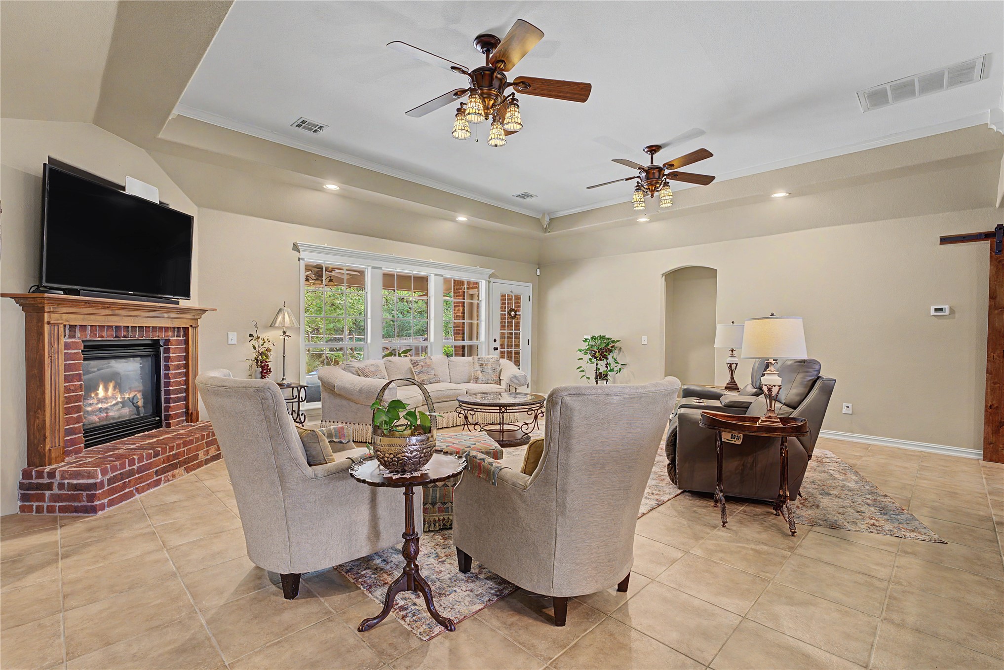 729 W 38th Street Sand Springs OK 74063