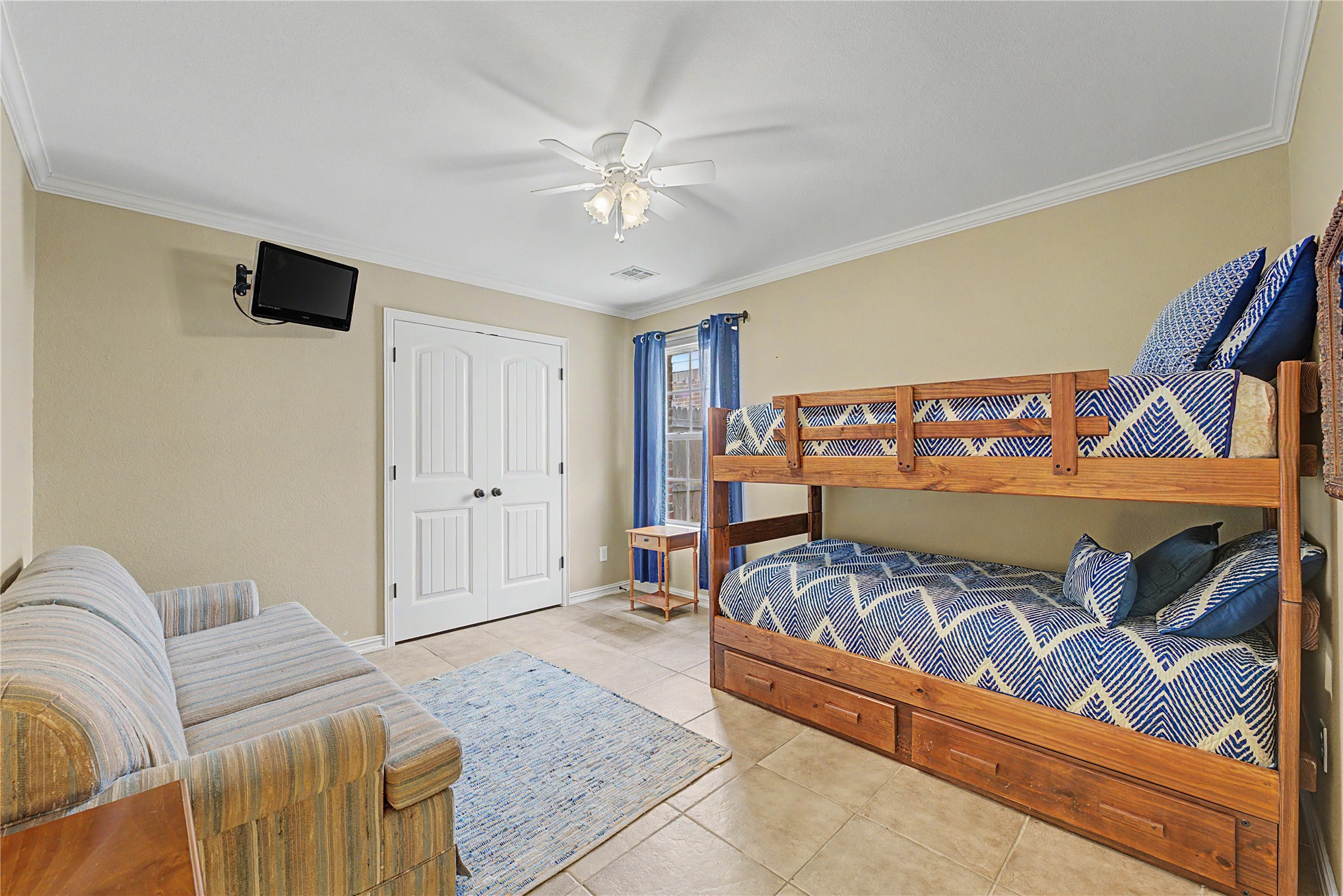 729 W 38th Street Sand Springs OK 74063