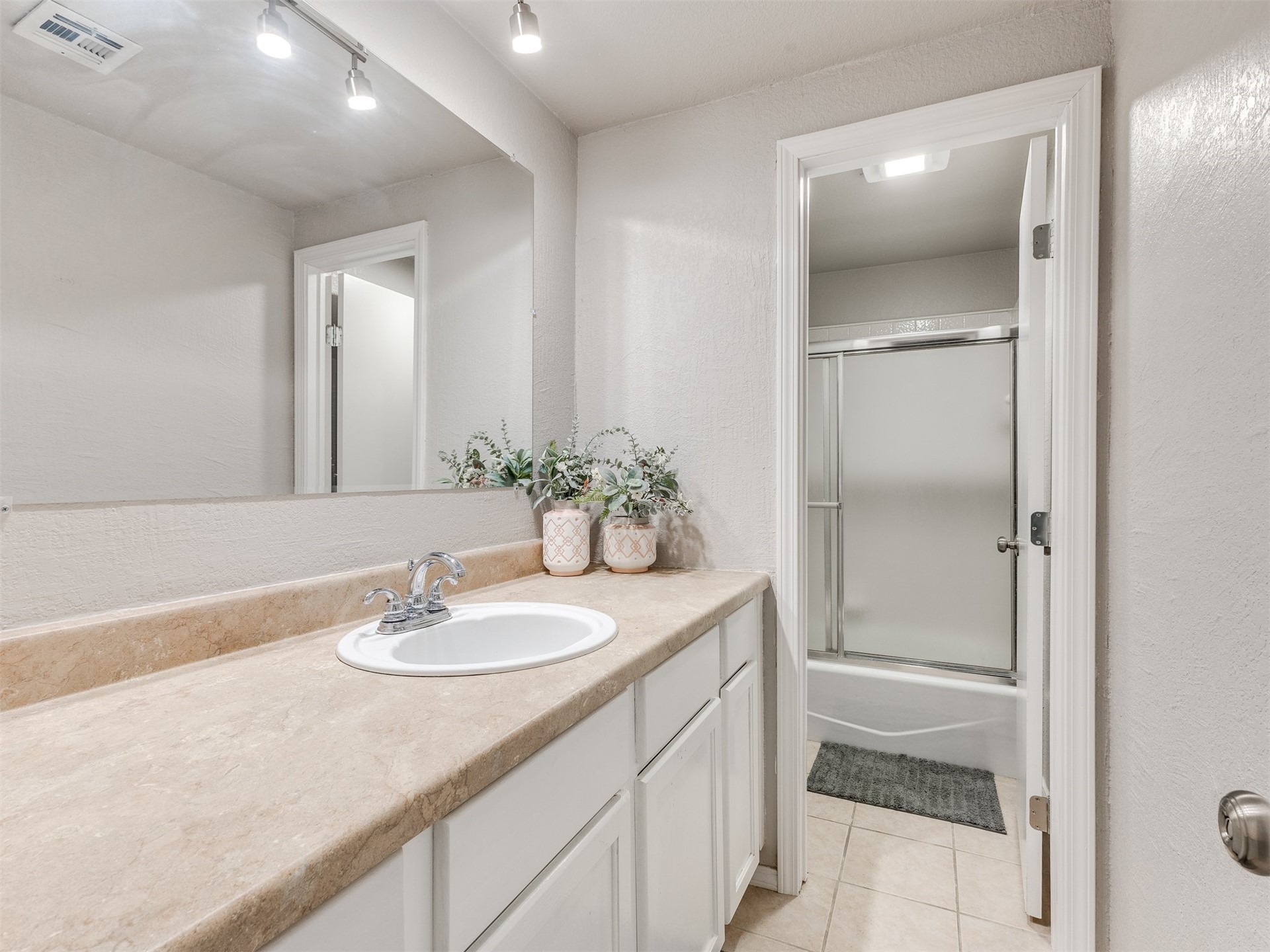1105 W Delmar Street Broken Arrow OK 74012
