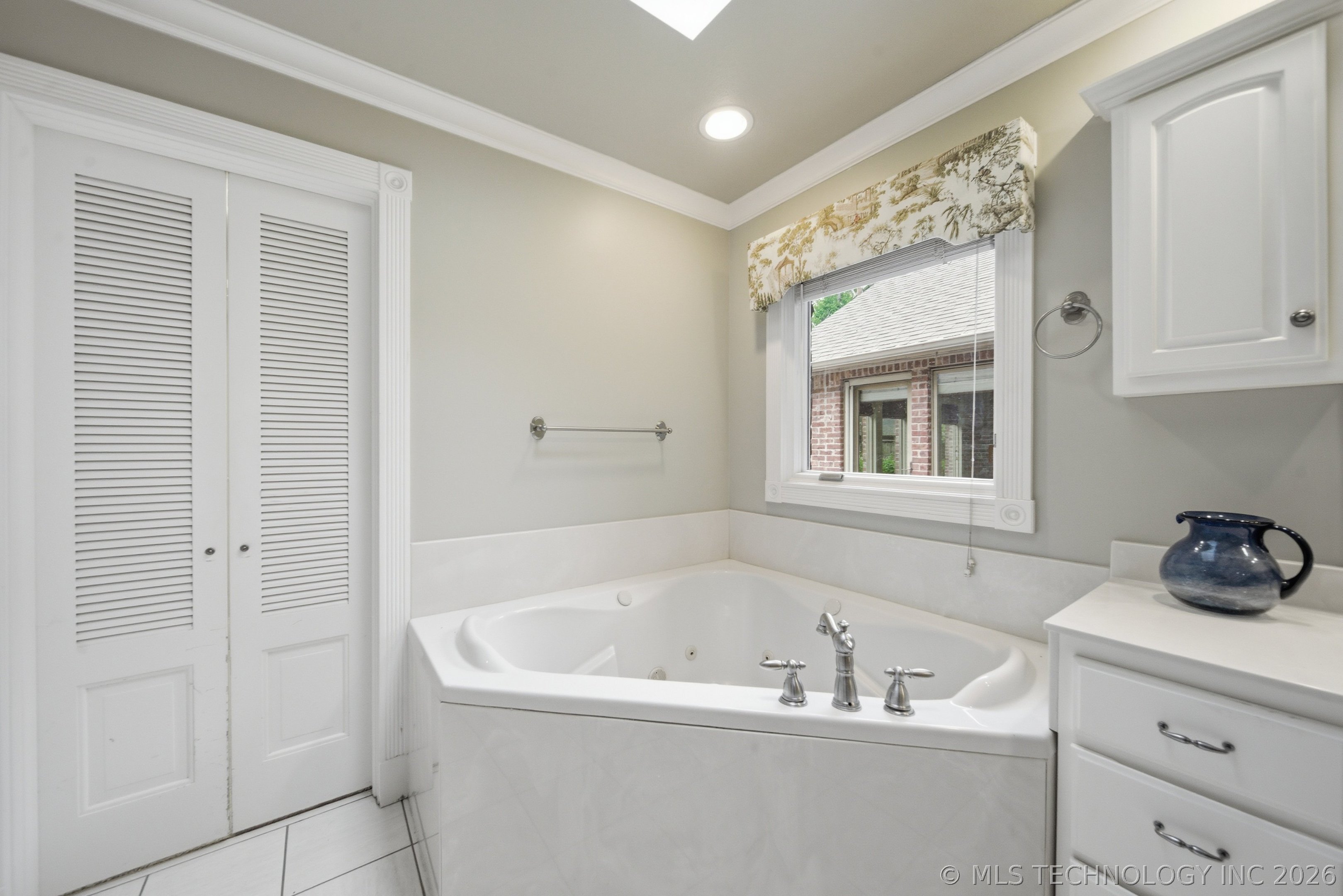 5634 S Delaware Avenue Tulsa OK 74105