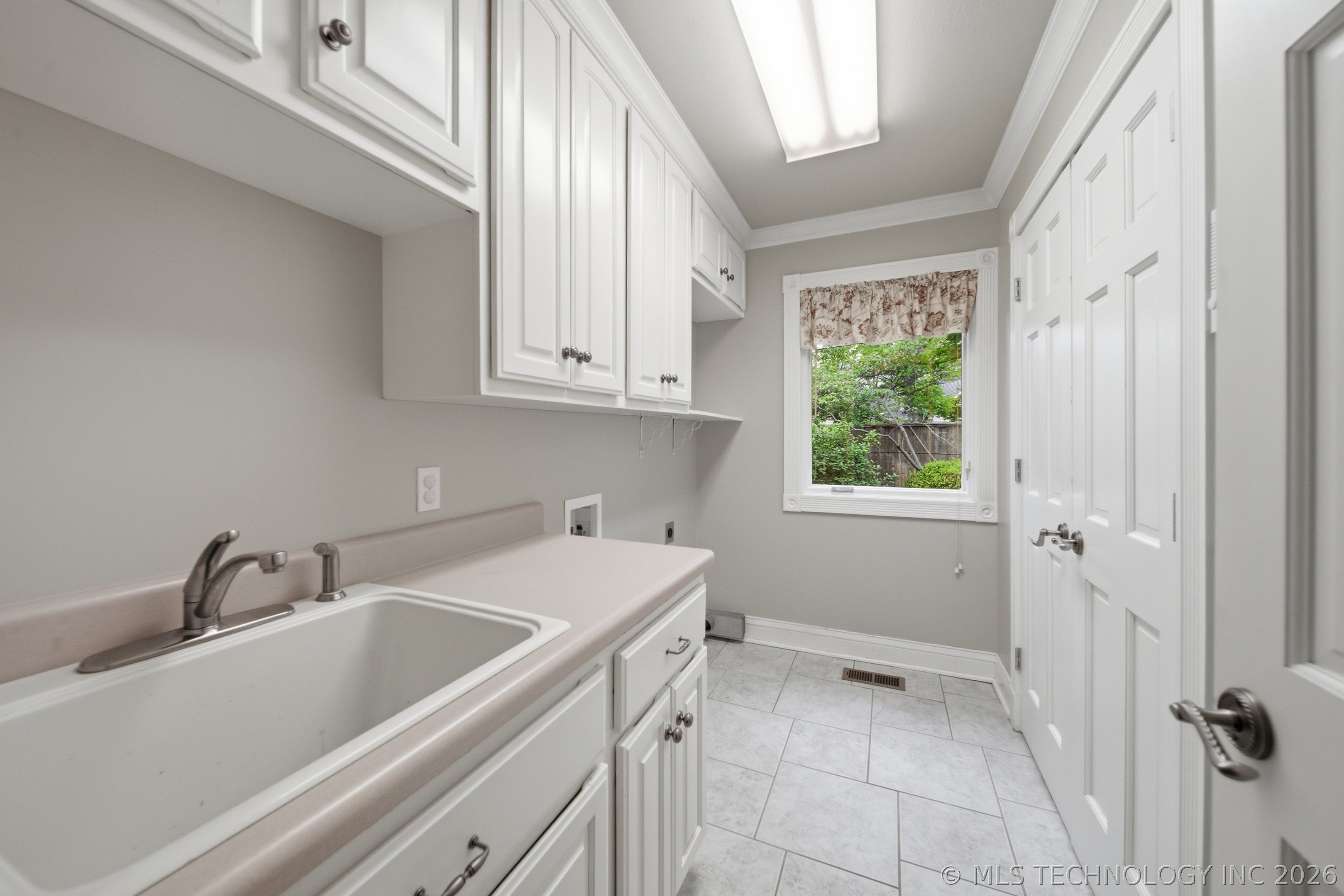5634 S Delaware Avenue Tulsa OK 74105