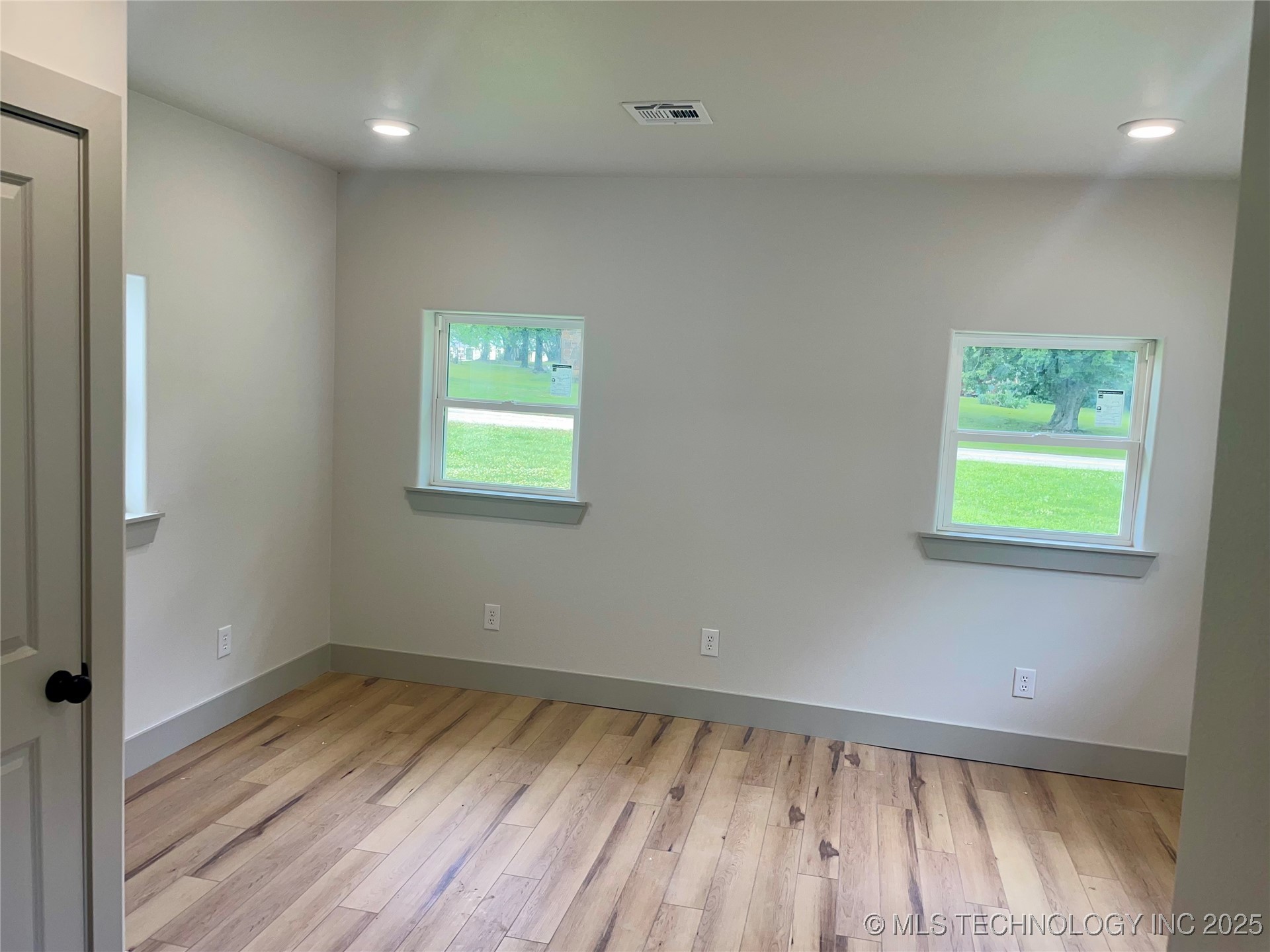 305 E Hickory Avenue Fort Gibson OK 74434