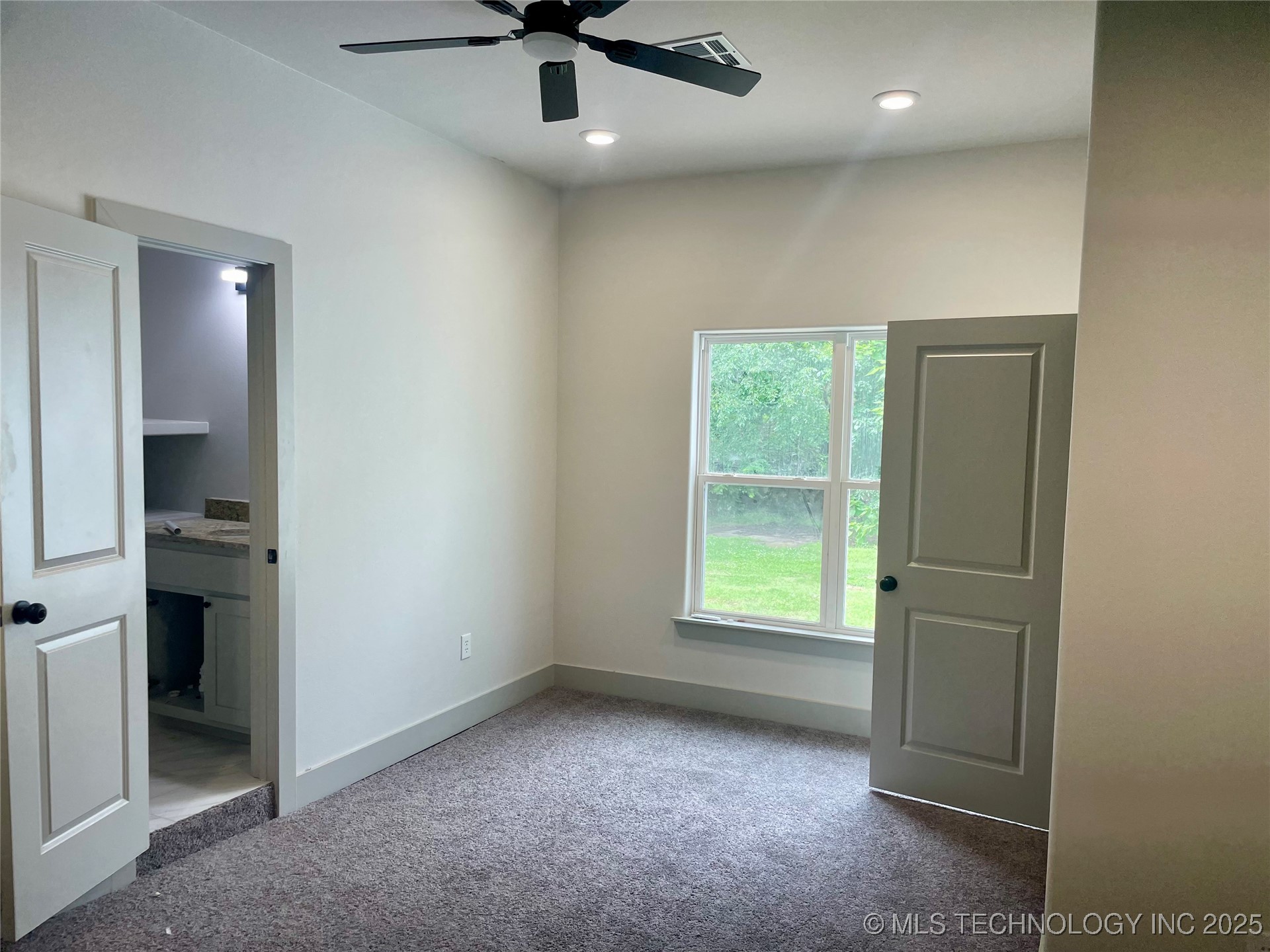 305 E Hickory Avenue Fort Gibson OK 74434