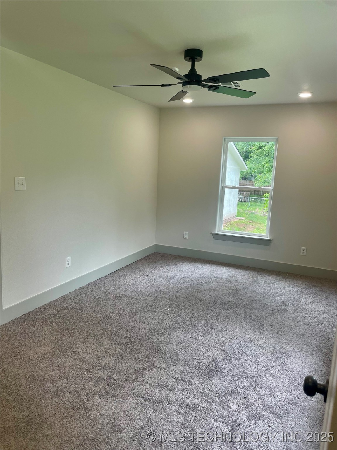 305 E Hickory Avenue Fort Gibson OK 74434