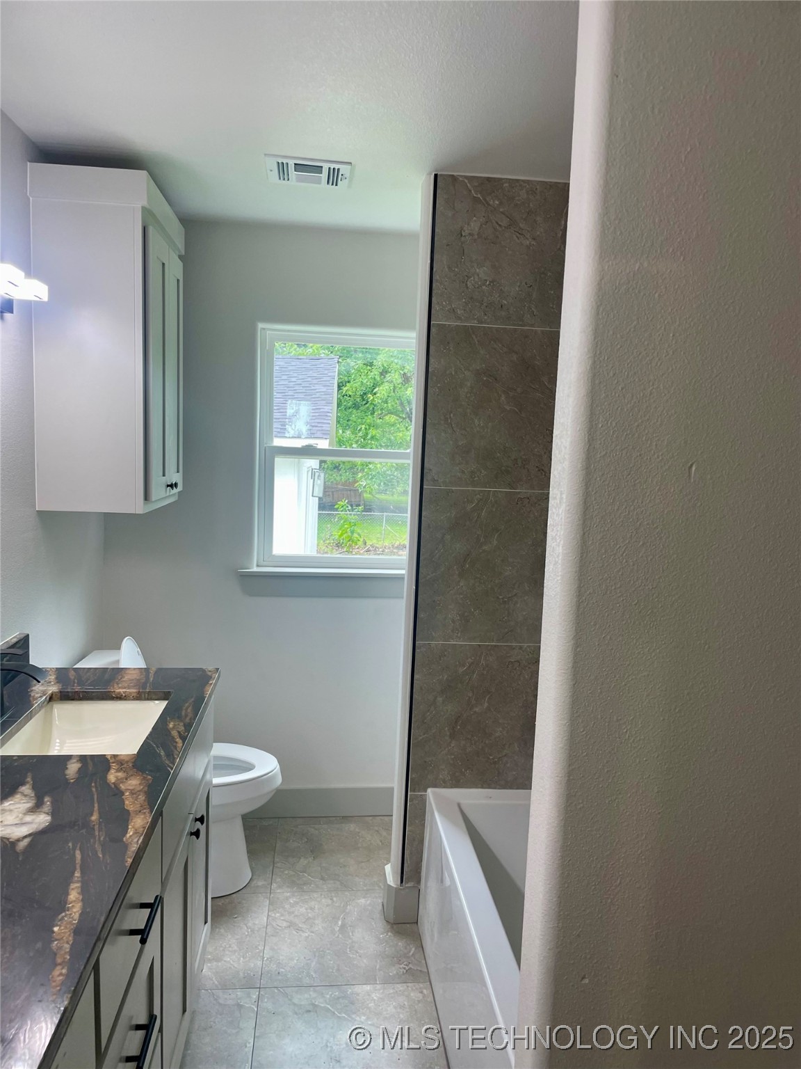 305 E Hickory Avenue Fort Gibson OK 74434