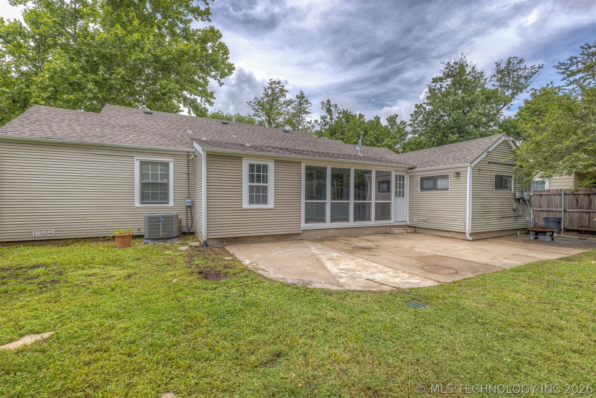 3011 S Boston Court Tulsa OK 74114