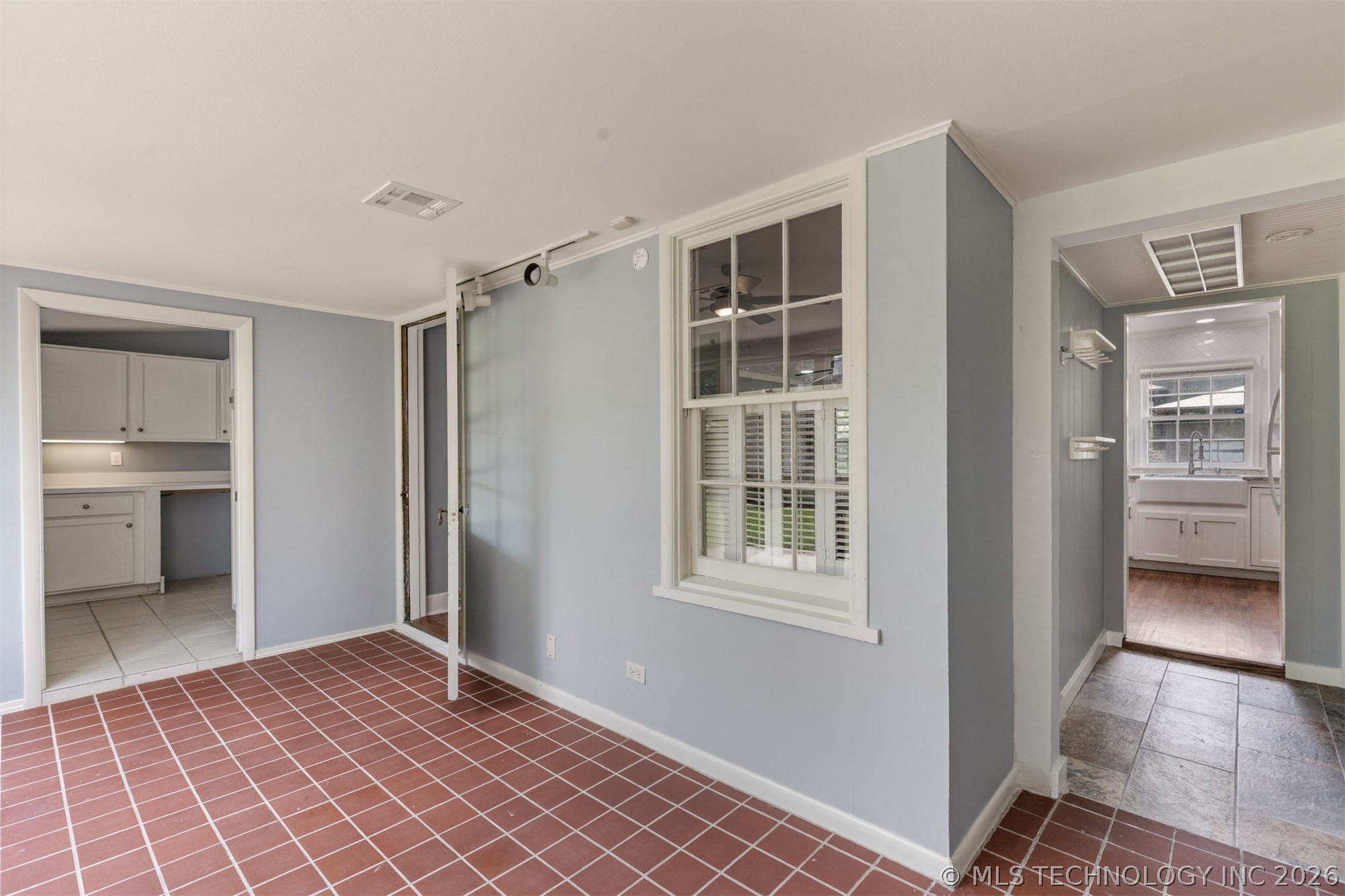 3011 S Boston Court Tulsa OK 74114