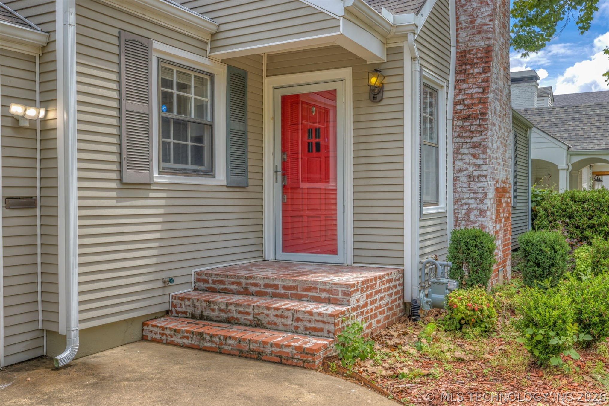3011 S Boston Court Tulsa OK 74114