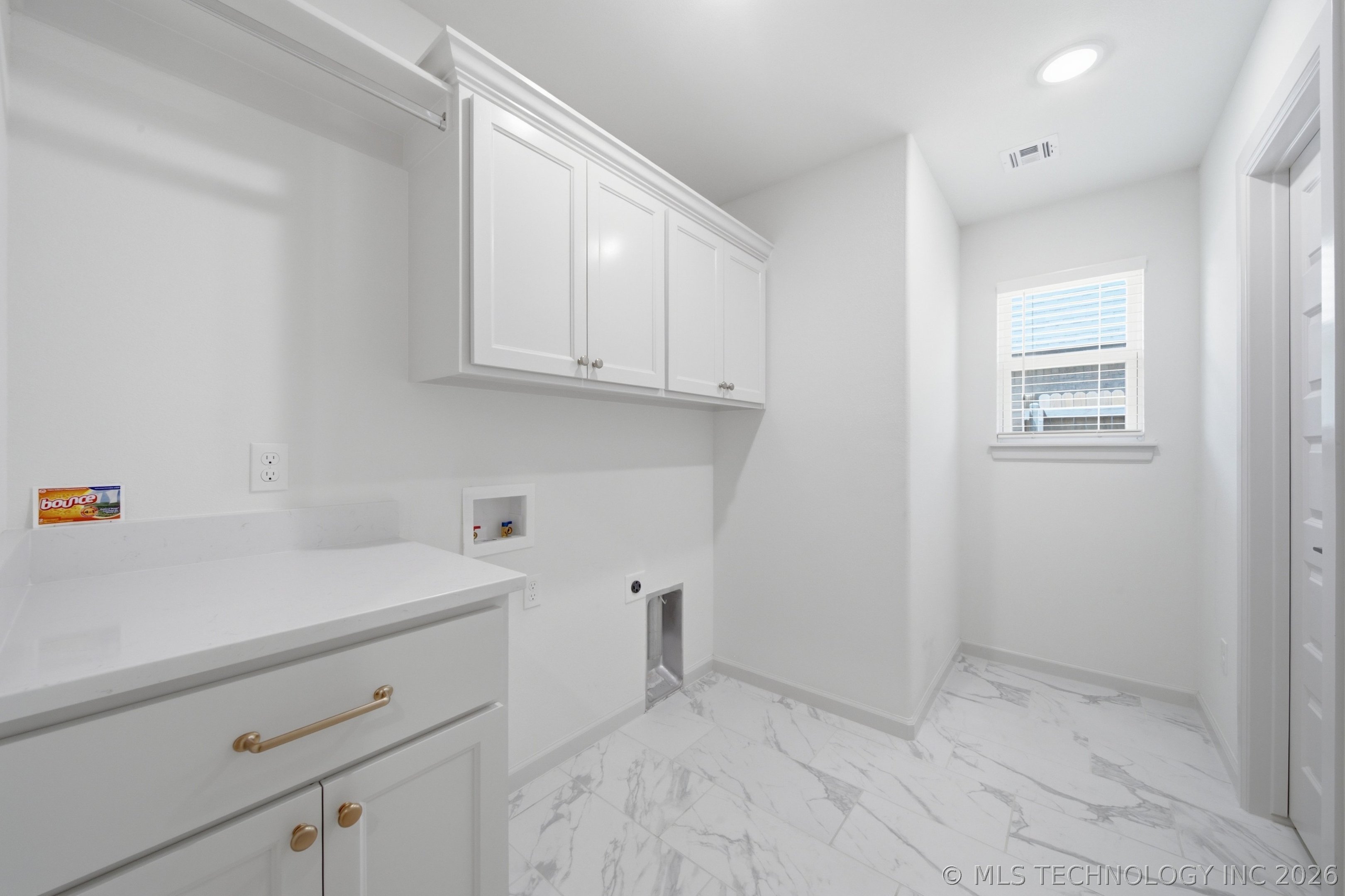 1501 N 72nd Street Broken Arrow OK 74014
