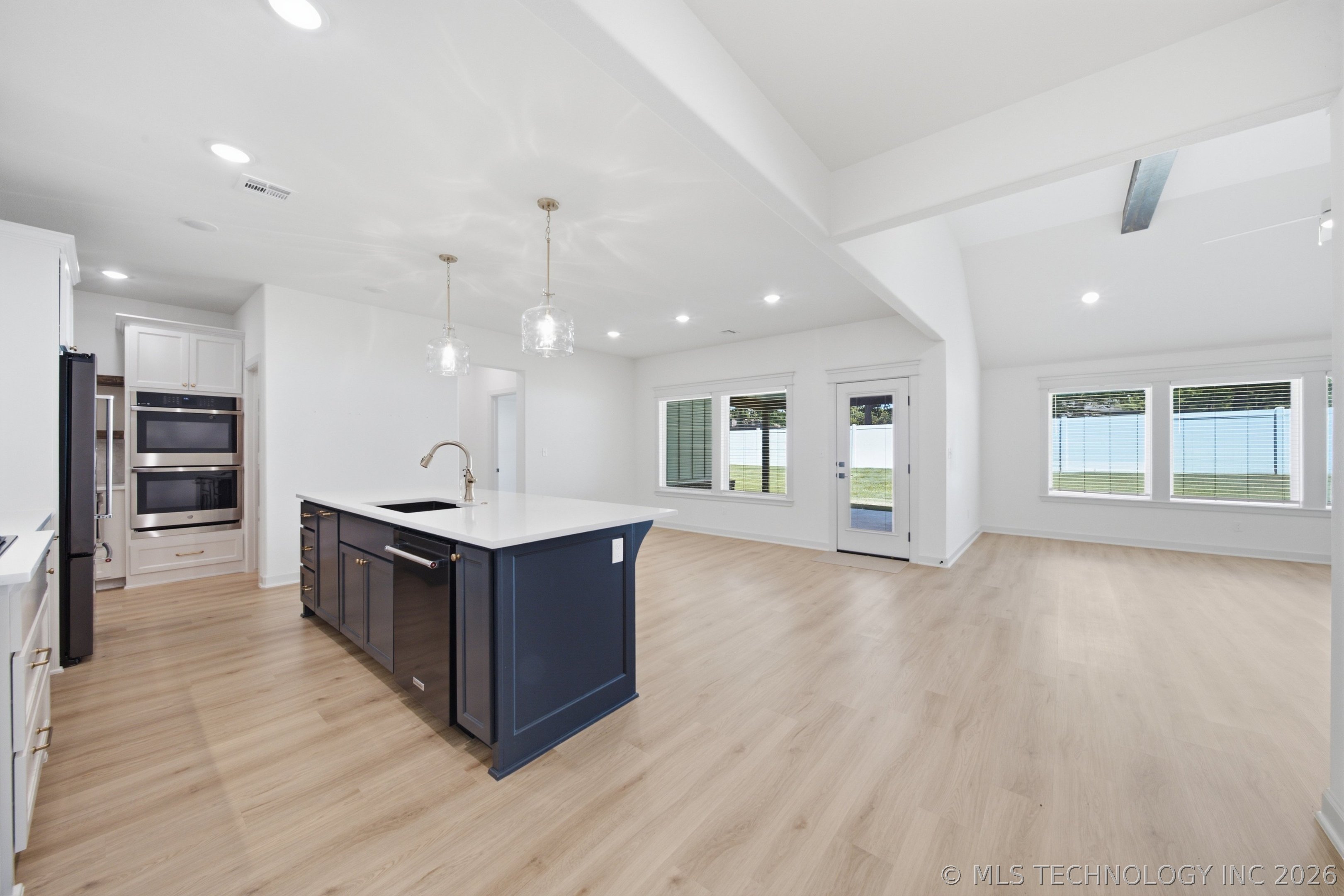 1501 N 72nd Street Broken Arrow OK 74014
