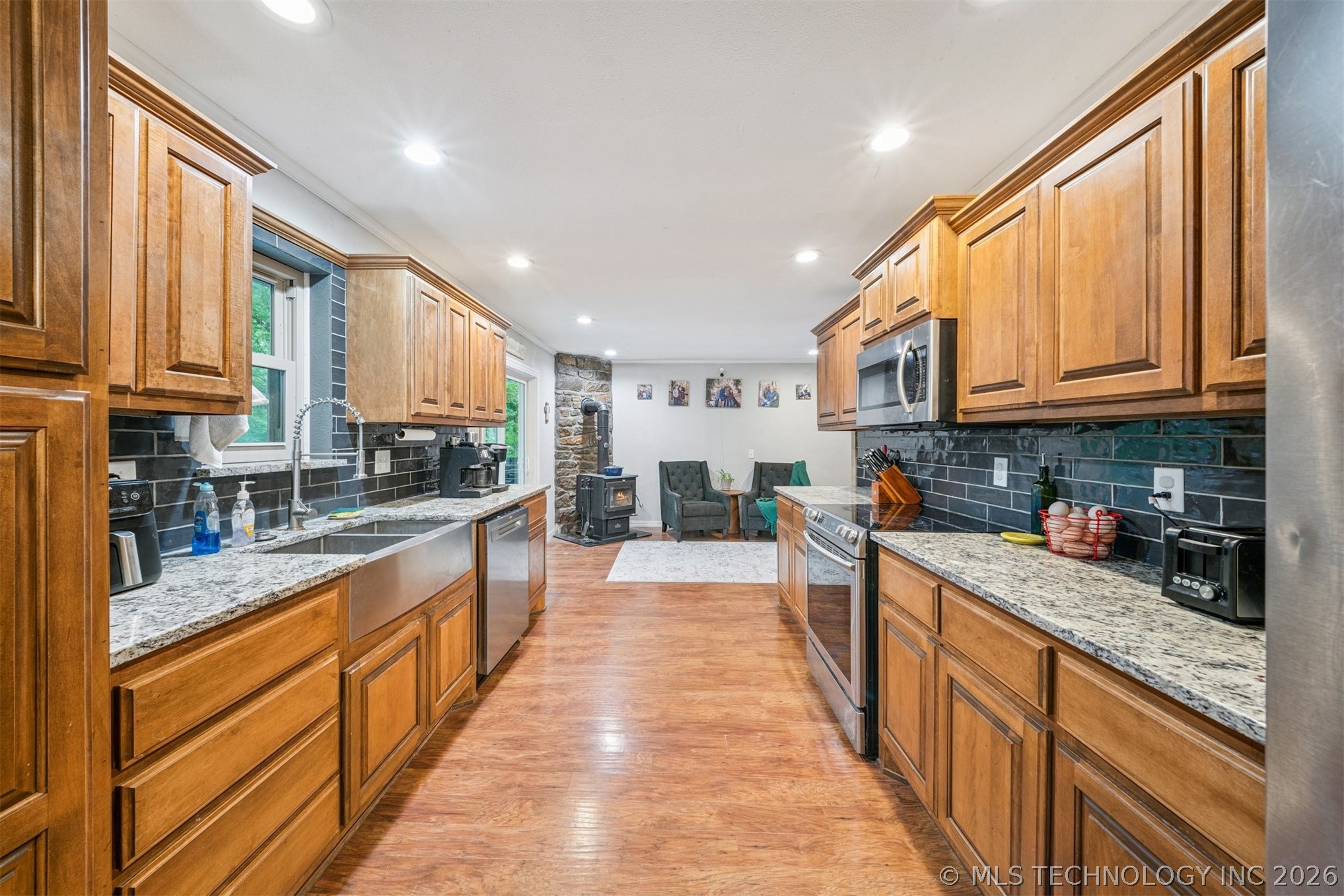 16121 S 4170 Road Claremore OK 74017