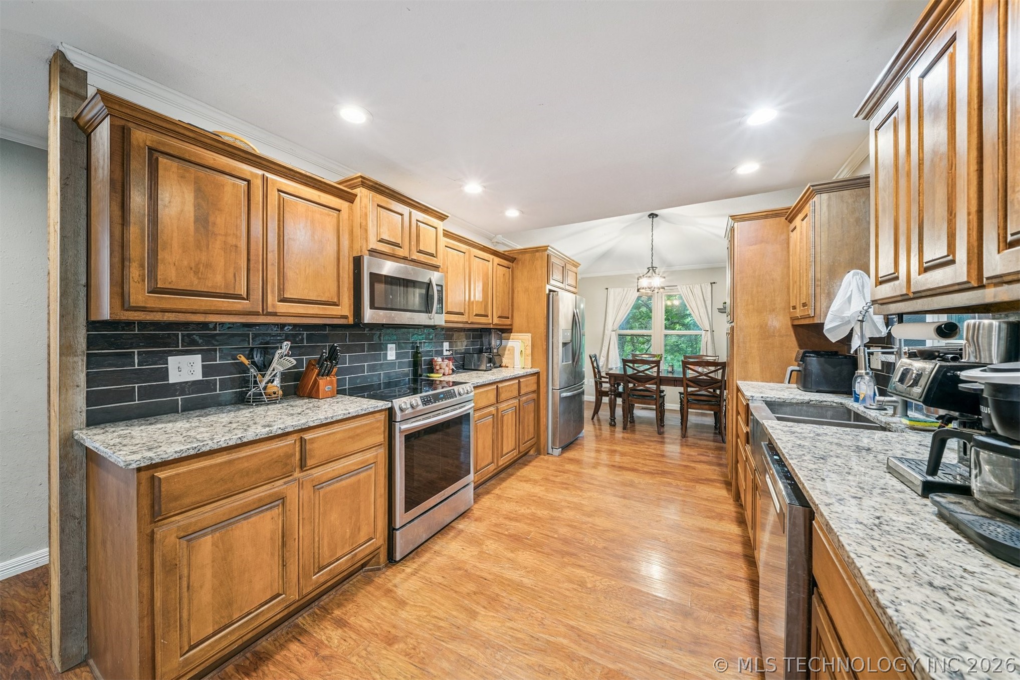 16121 S 4170 Road Claremore OK 74017