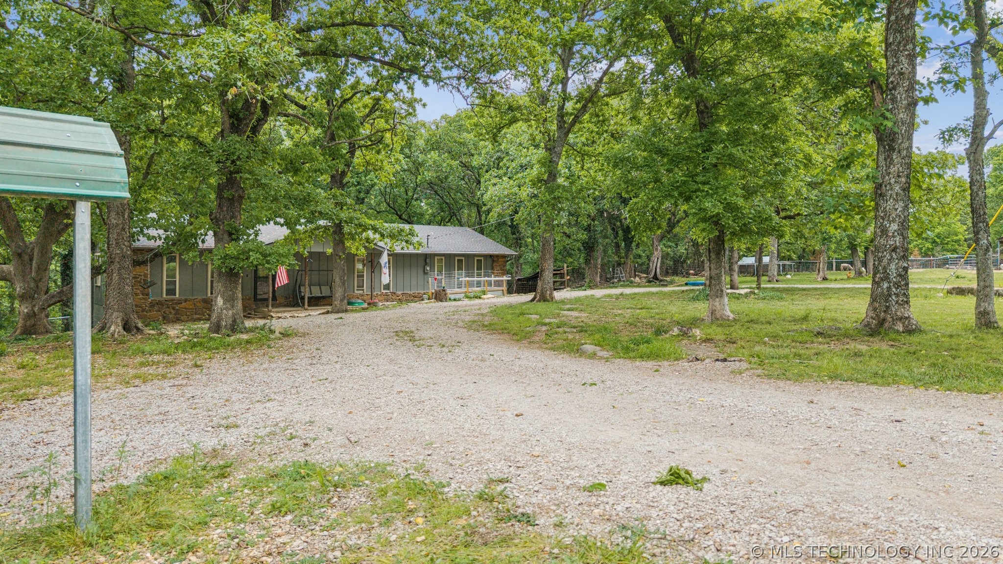 16121 S 4170 Road Claremore OK 74017