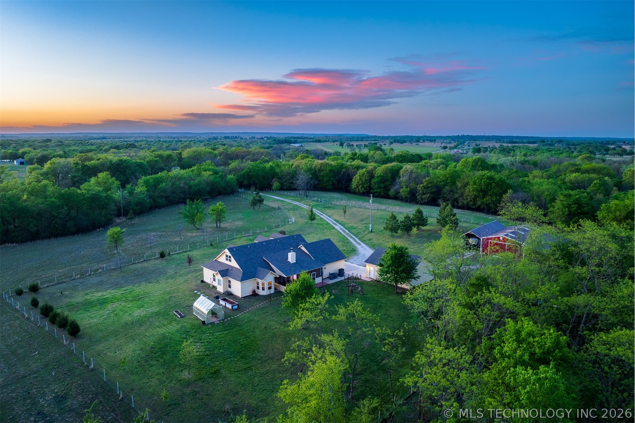 3196 N 214th Street W Haskell OK 74436