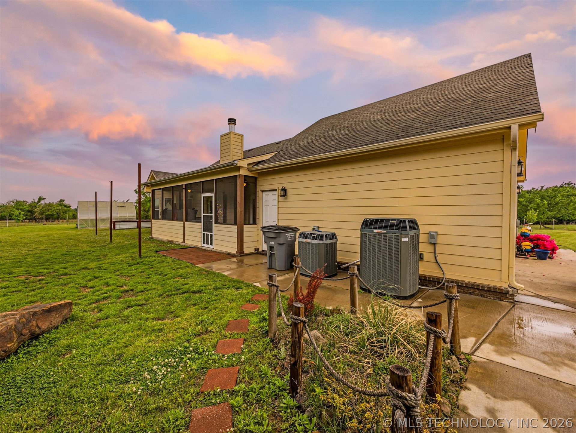 3196 N 214th Street W Haskell OK 74436