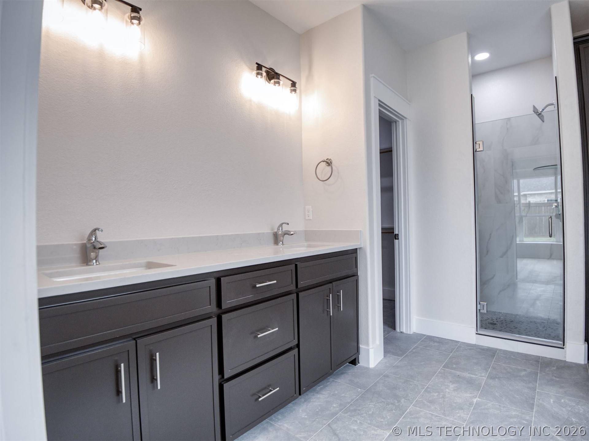 1197 Wild Indigo Circle Calera OK 74730