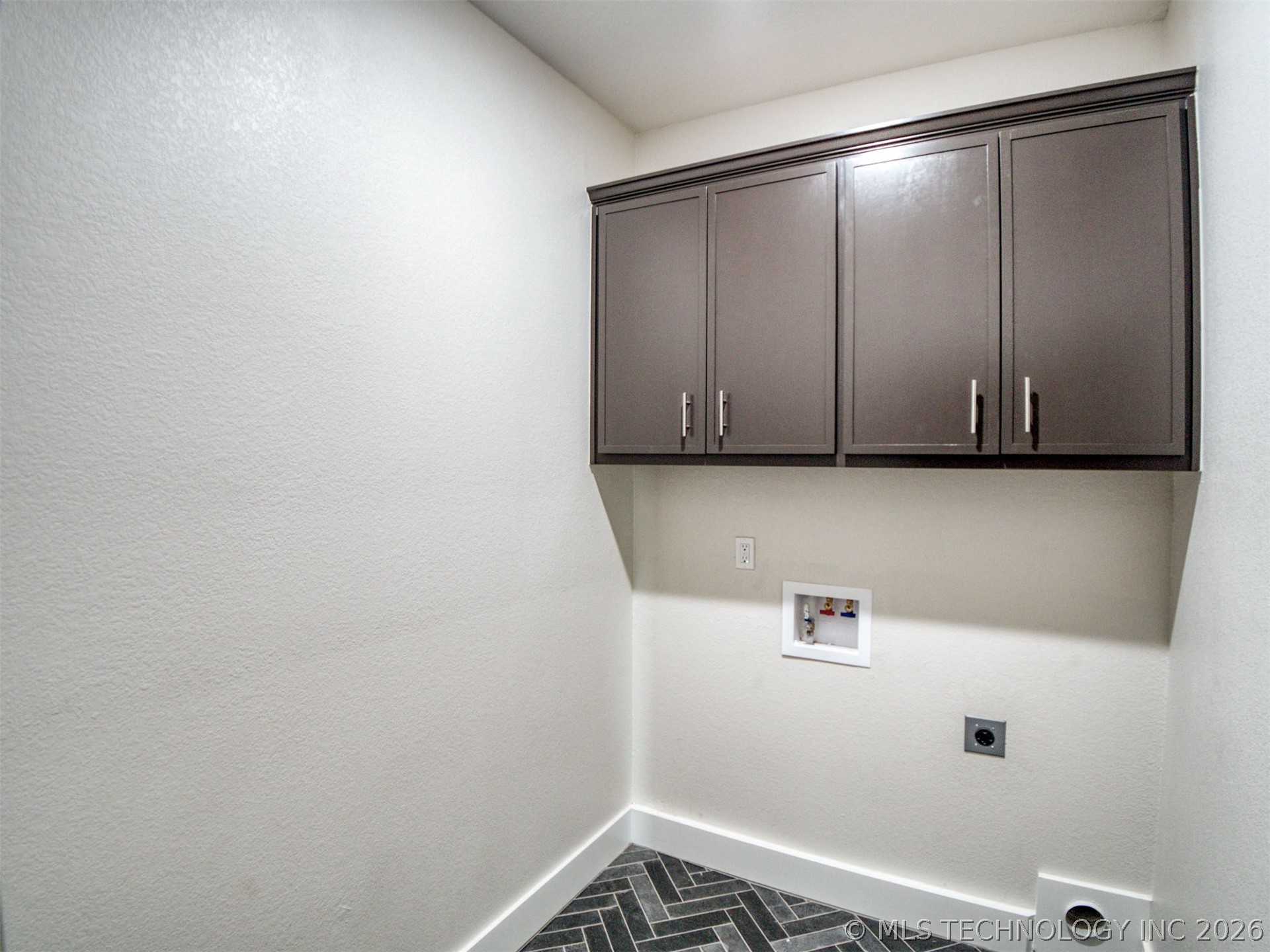 1197 Wild Indigo Circle Calera OK 74730