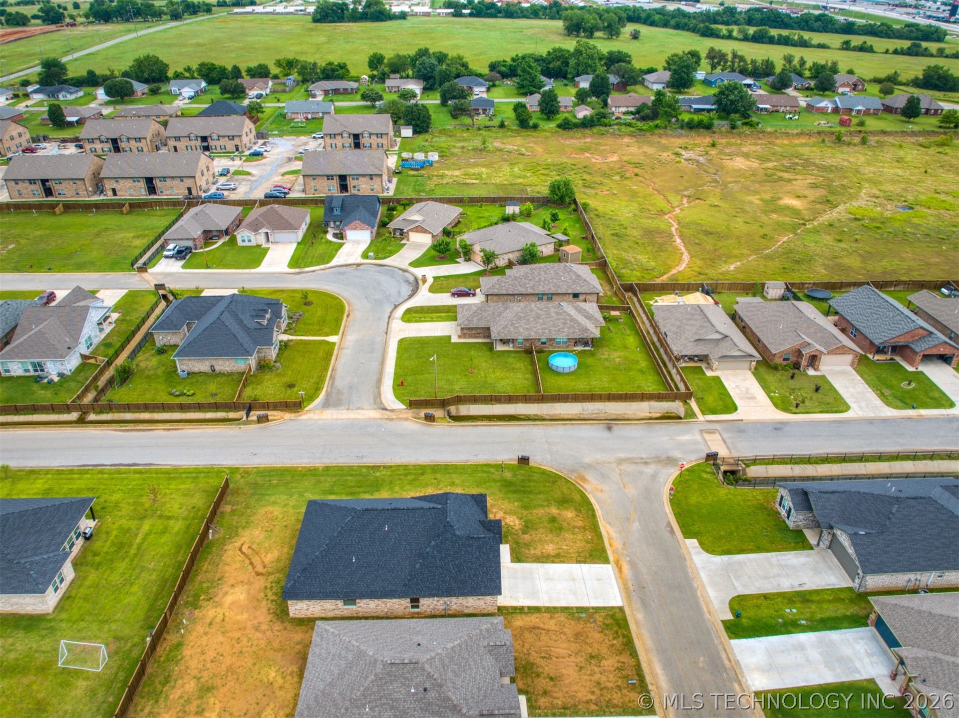 1197 Wild Indigo Circle Calera OK 74730