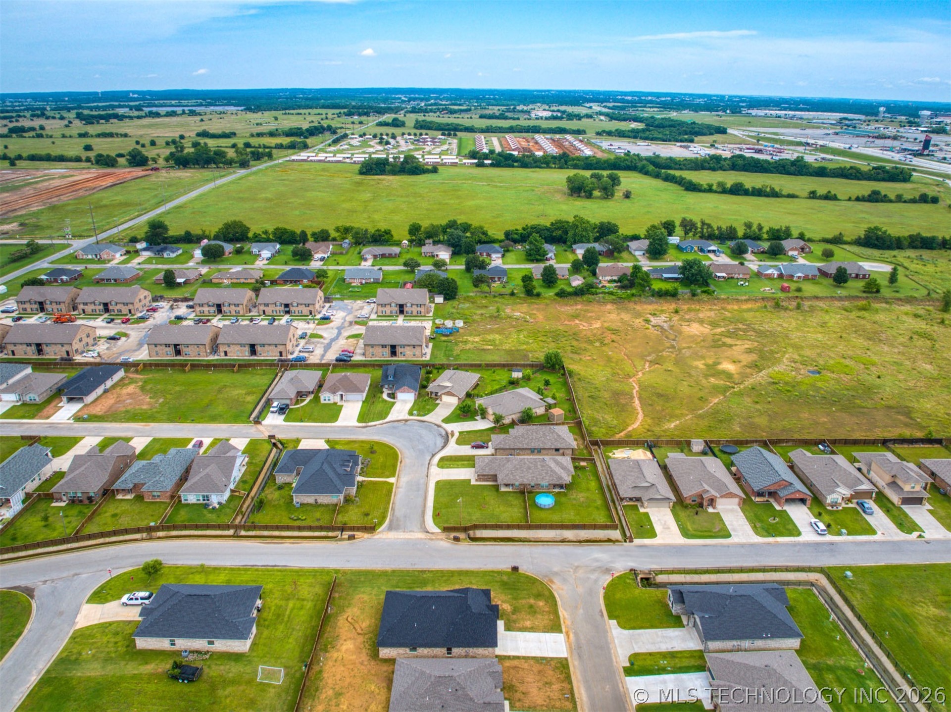 1197 Wild Indigo Circle Calera OK 74730