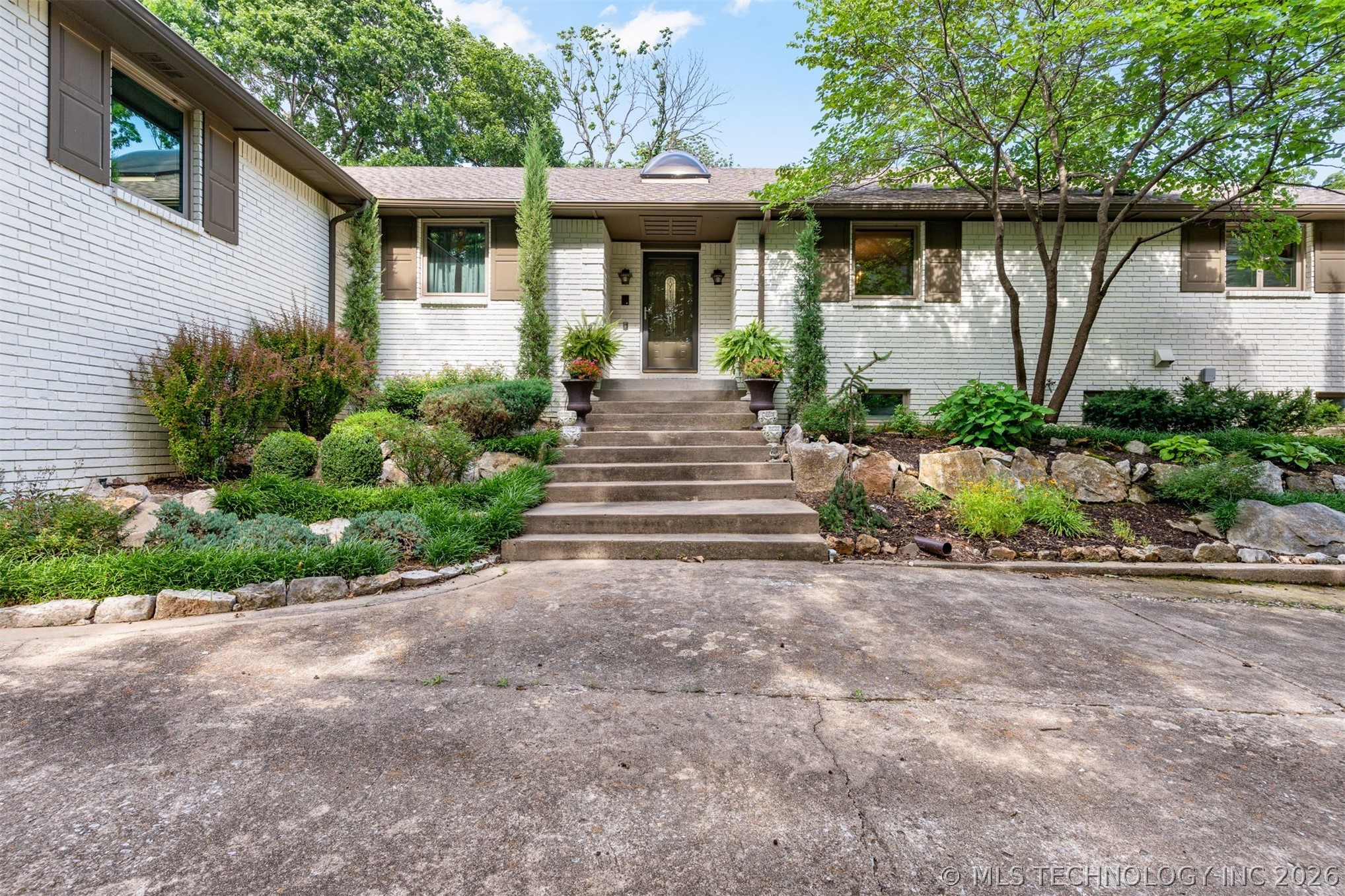 11541 S 4120 Road Oologah OK 74053