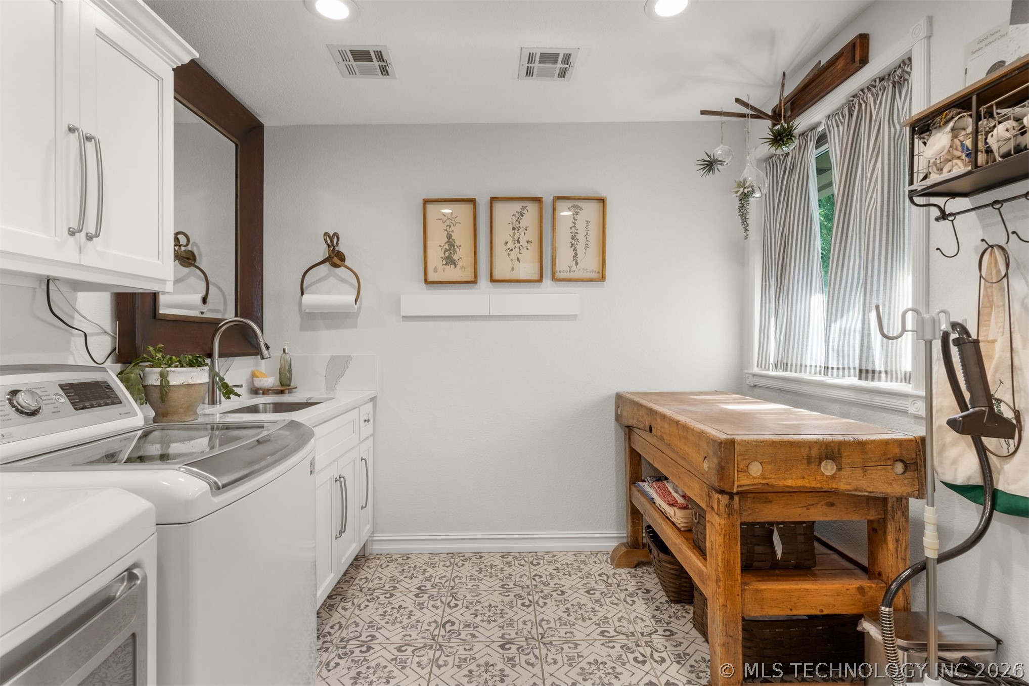11541 S 4120 Road Oologah OK 74053