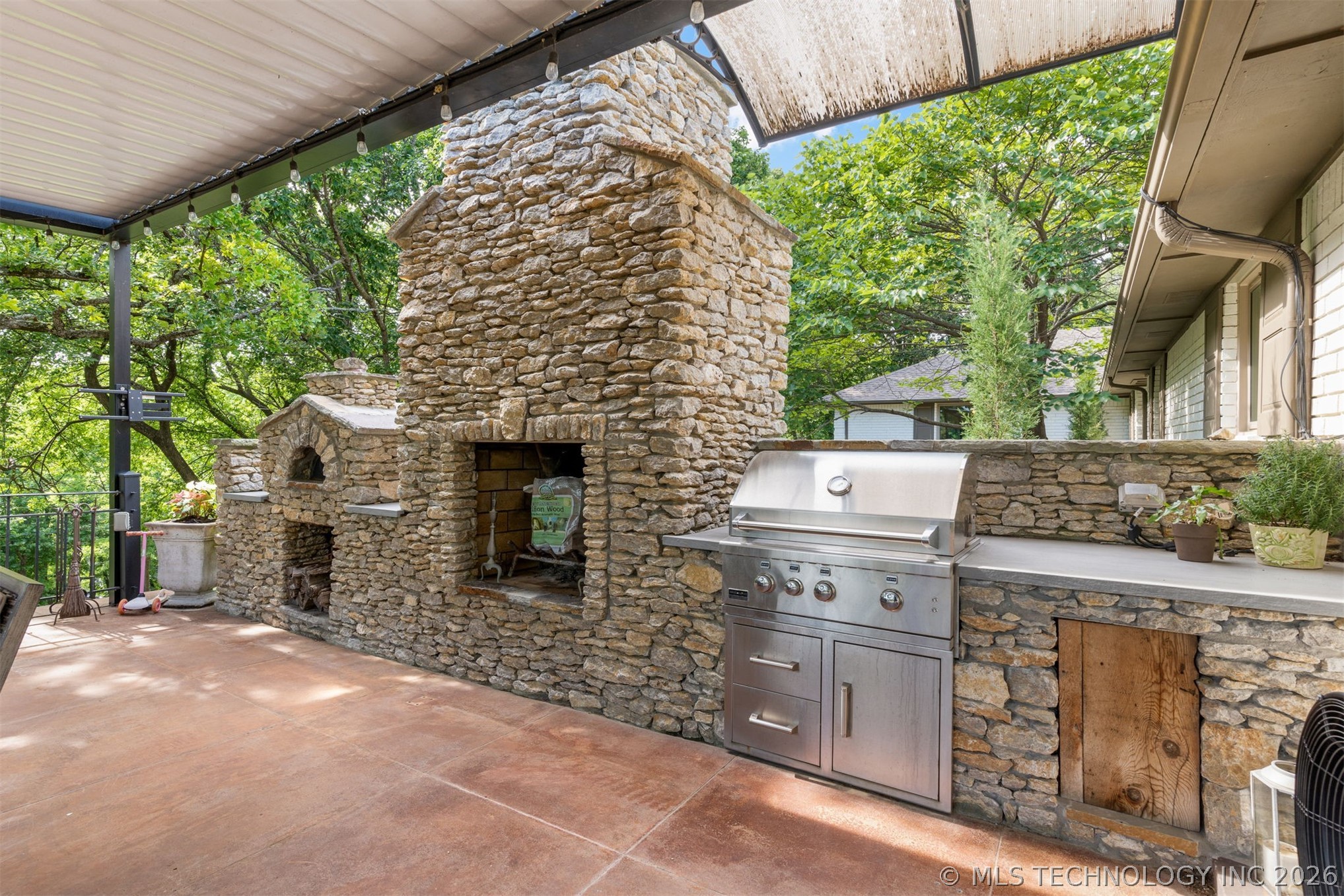 11541 S 4120 Road Oologah OK 74053