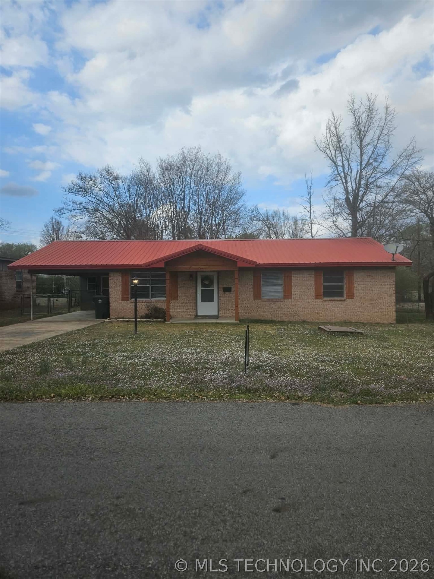 807 NE 5th Antlers OK 74523
