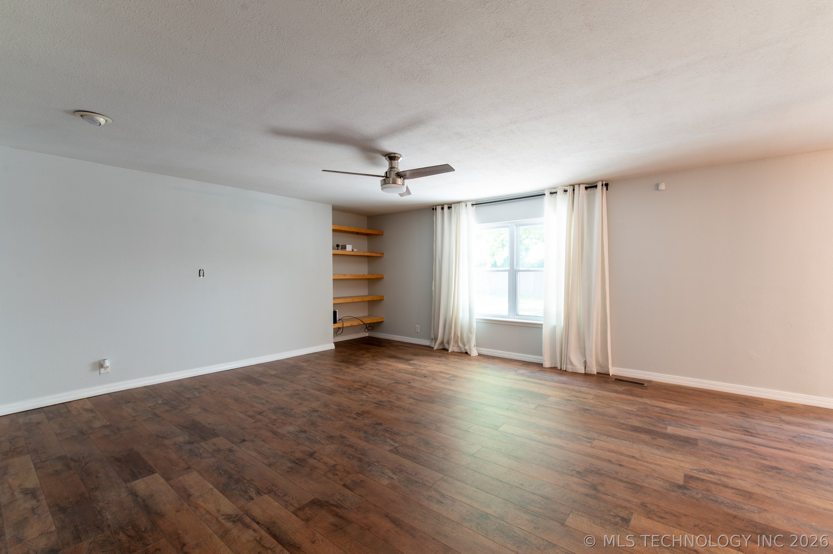 2517 W Kingsport Street Broken Arrow OK 74011