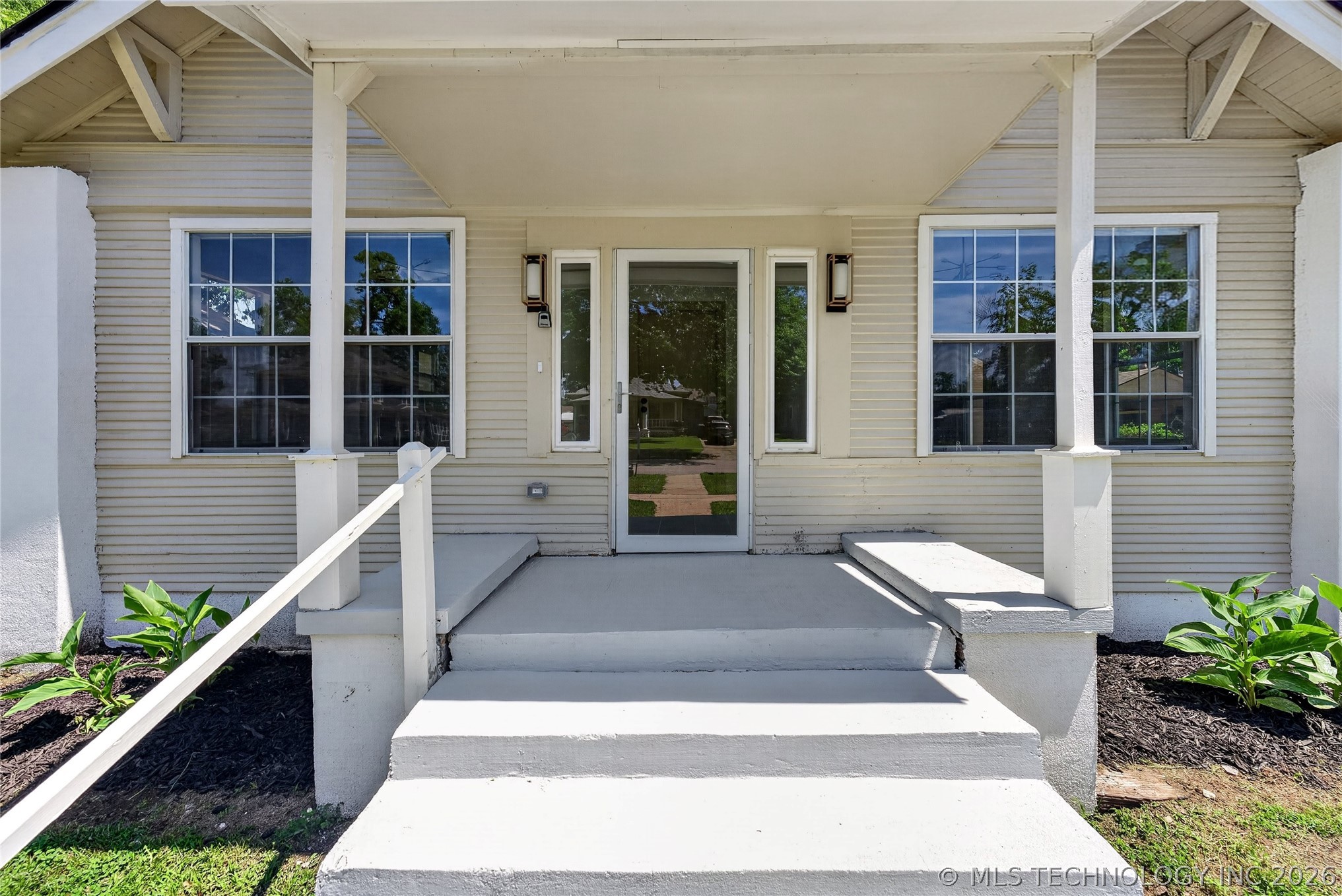 320 E 5th Street Claremore OK 74017