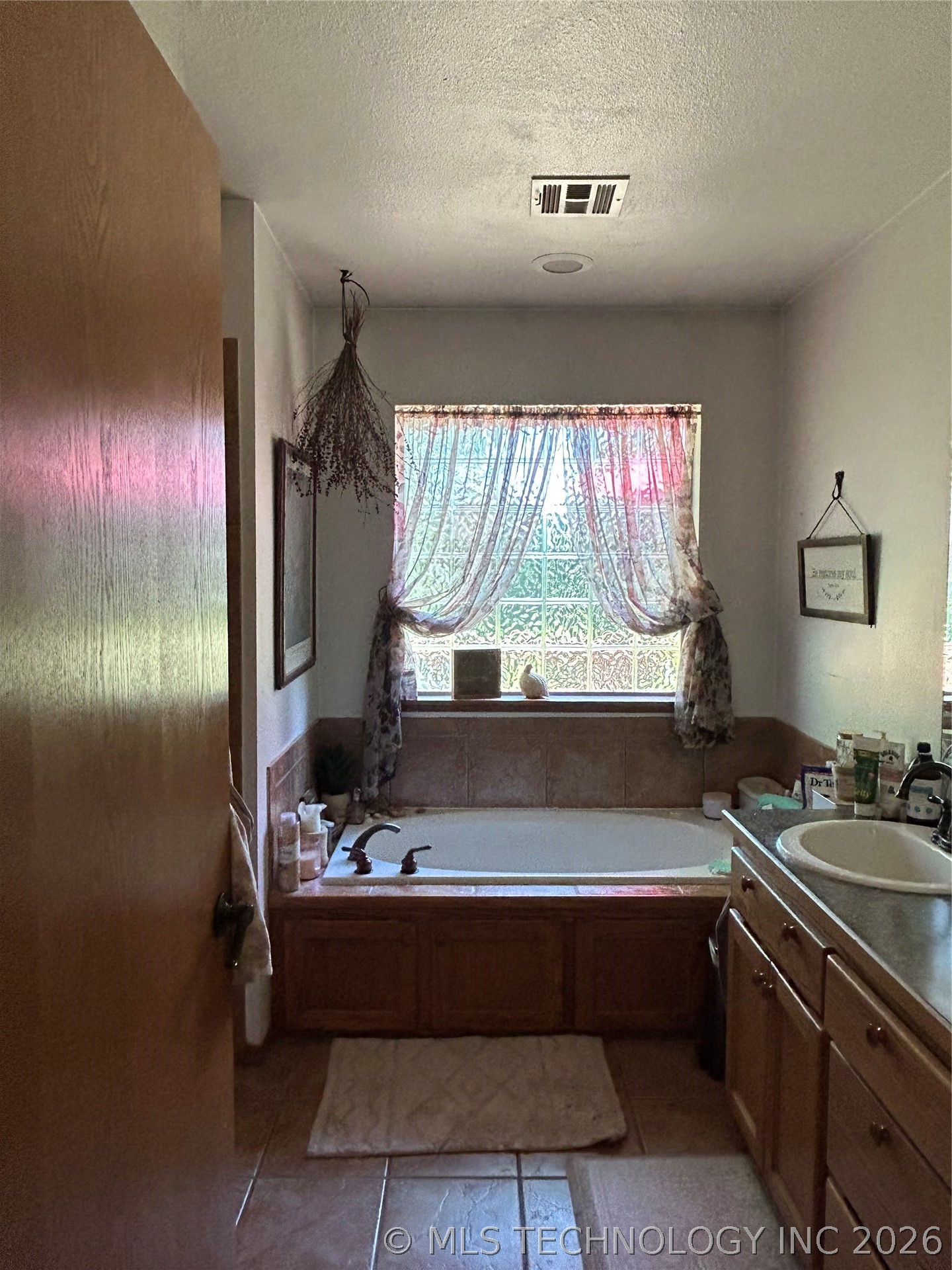 2897 N Lakeside Circle Atoka OK 74525