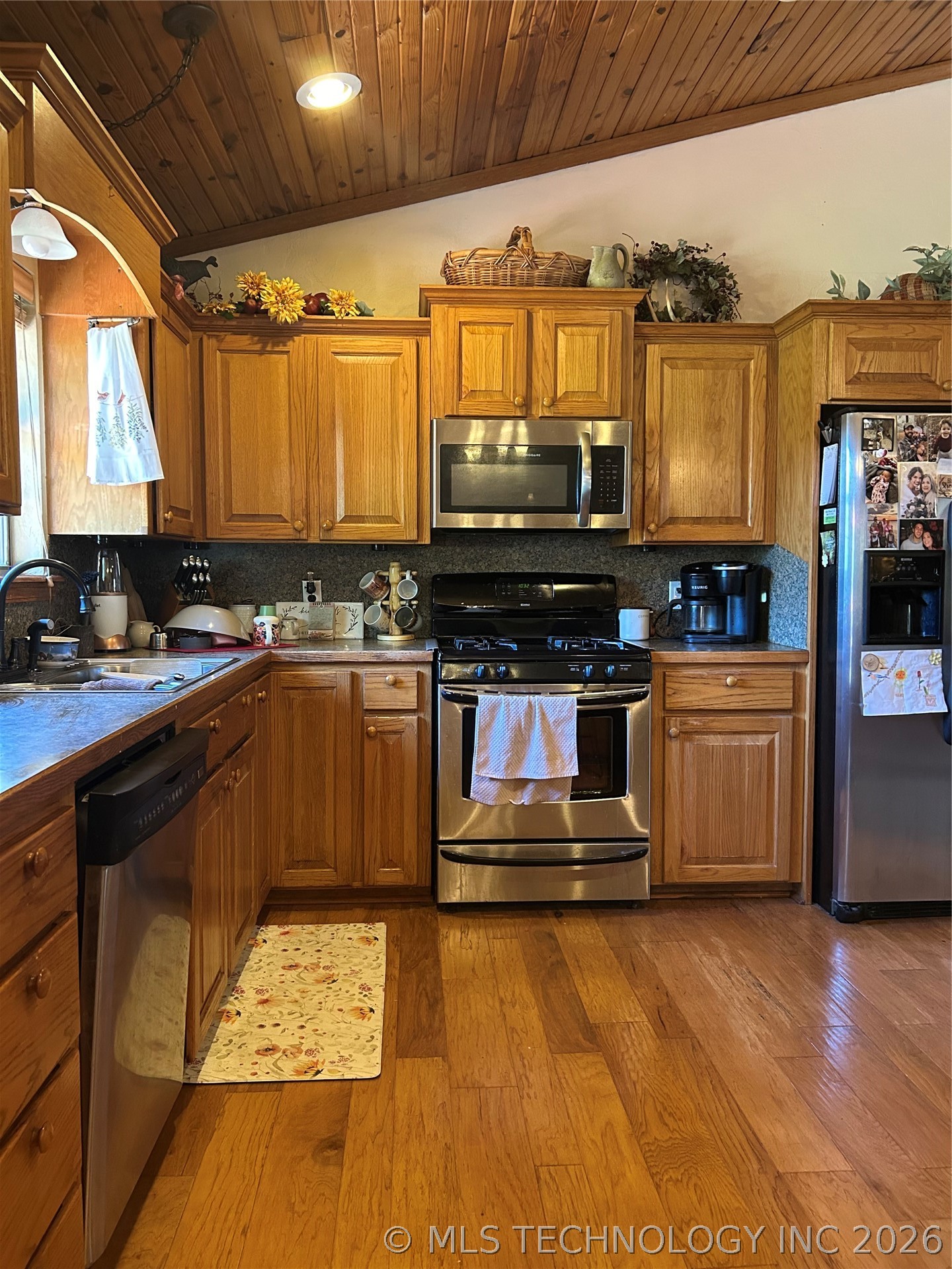 2897 N Lakeside Circle Atoka OK 74525