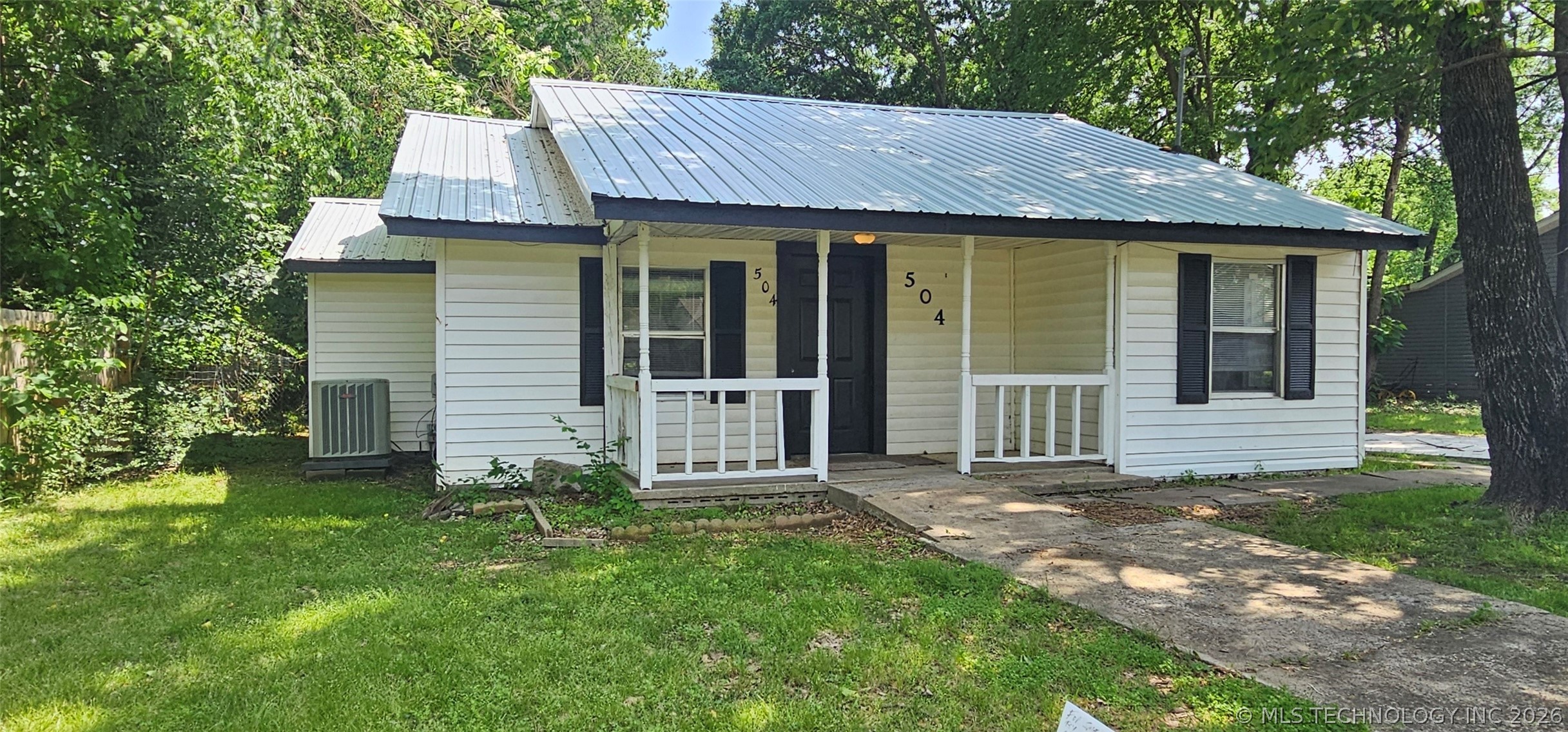 504 S Walnut Street Sallisaw OK 74955