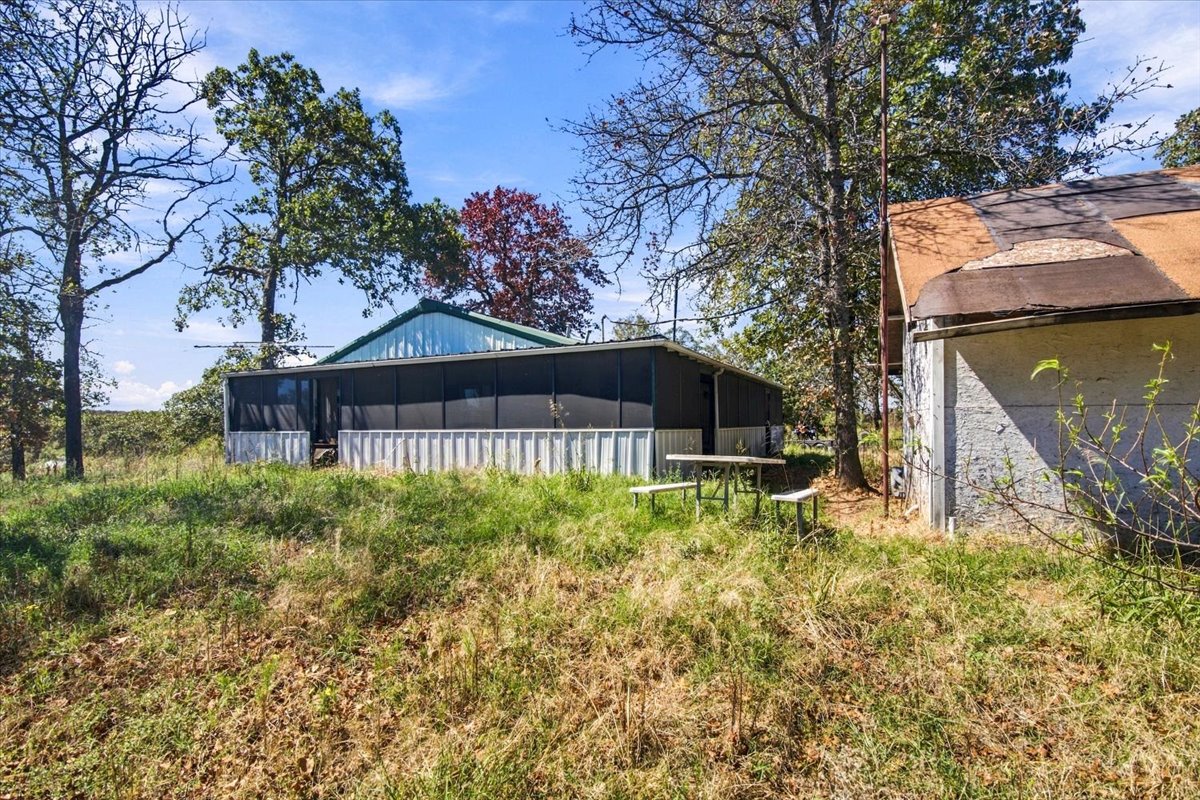 1833 County Road 1405 Skiatook OK 74070