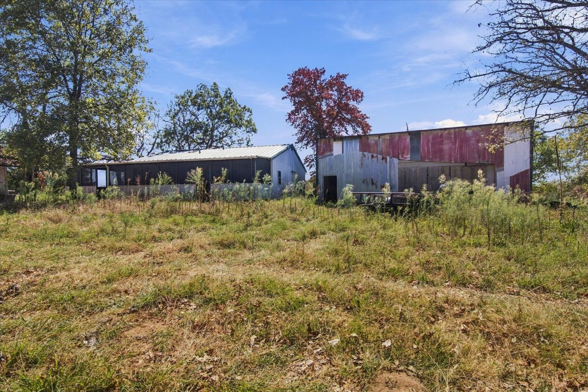 1833 County Road 1405 Skiatook OK 74070