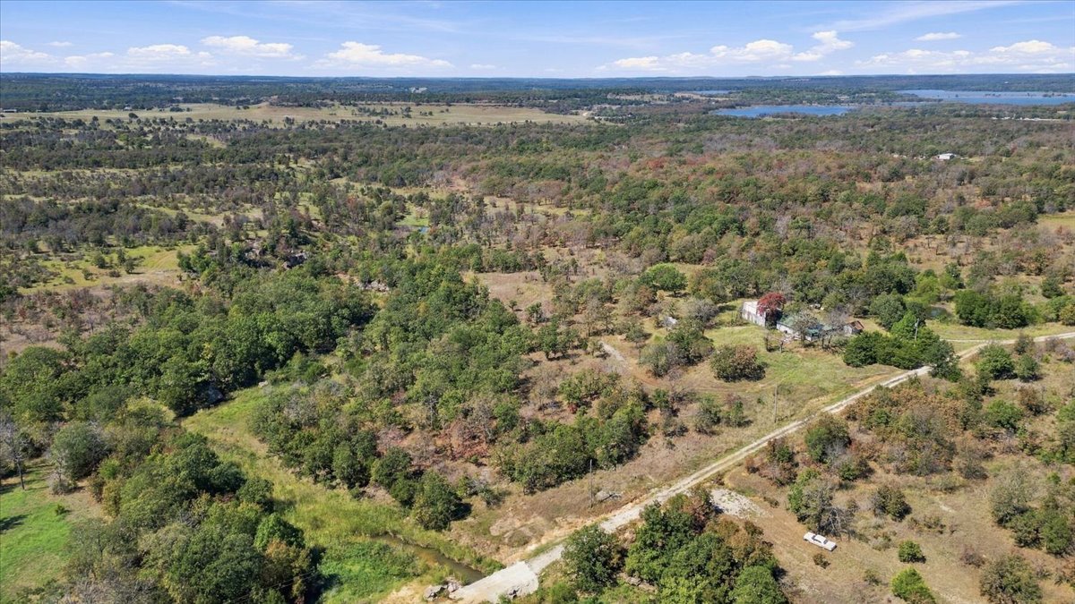 1833 County Road 1405 Skiatook OK 74070