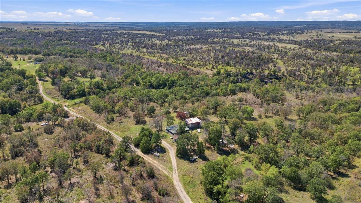 1833 County Road 1405 Skiatook OK 74070