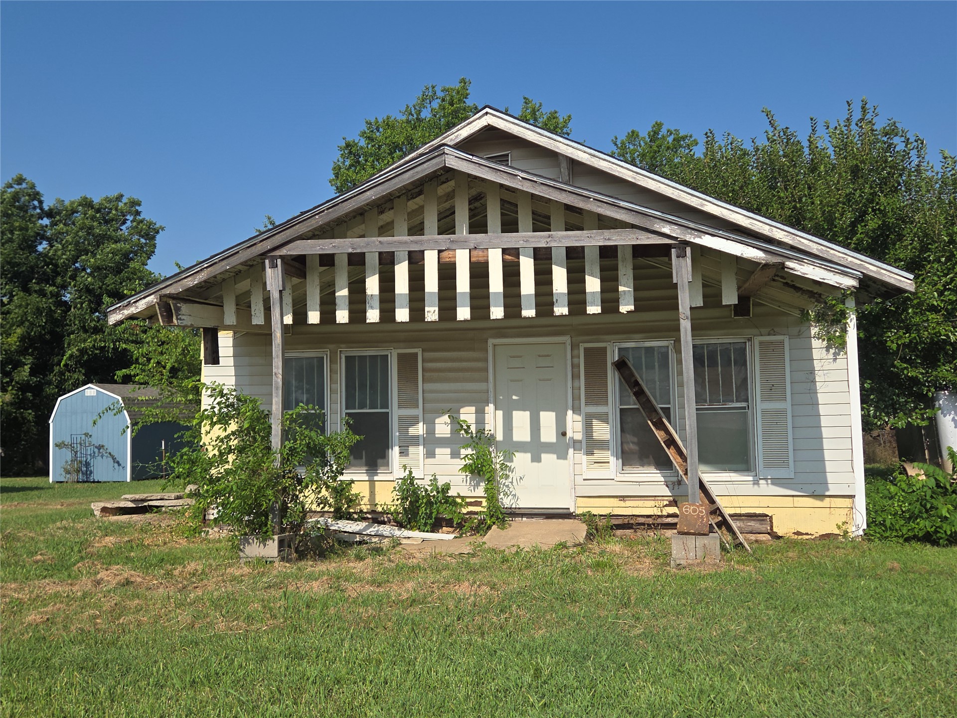 605 S Linwood Cushing OK 74023