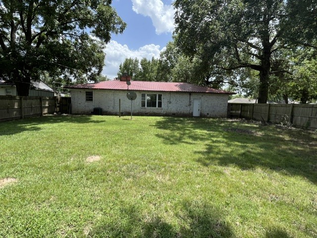 522 W Ironman Avenue Nowata OK 74048
