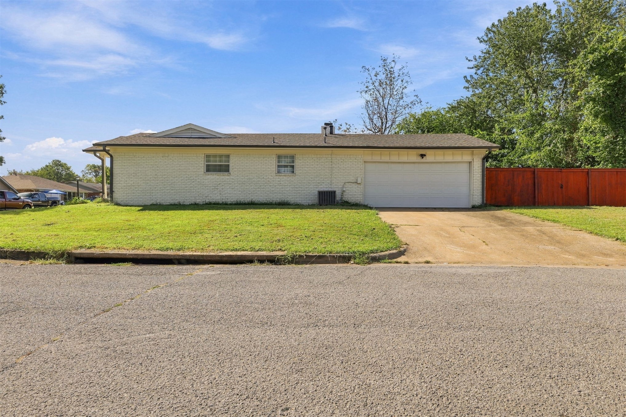 4904 S 91st Eastavenue E Tulsa OK 74145