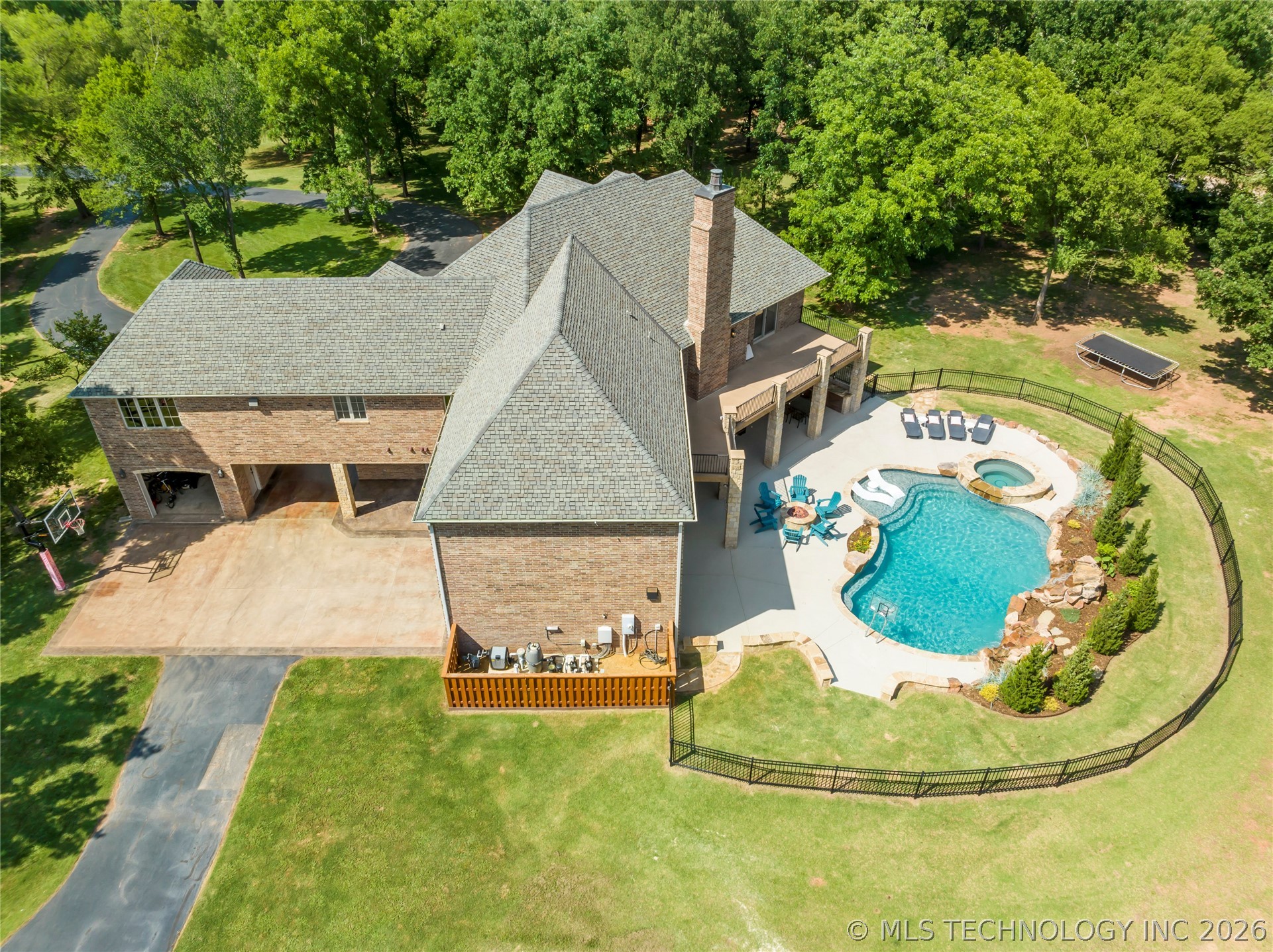 1211 N Cimarron Hill Stillwater OK 74075