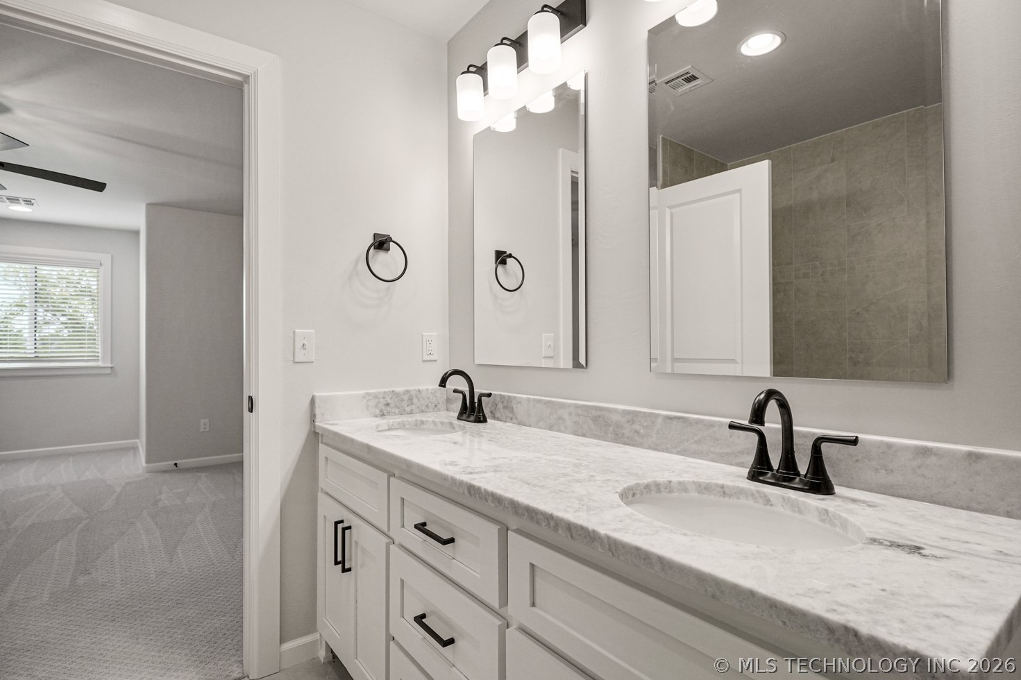 30601 E 63rd Street S Broken Arrow OK 74014