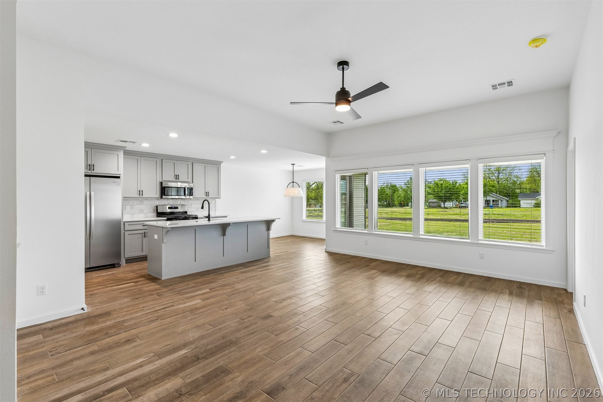 1125 E Cherry Street Cushing OK 74023