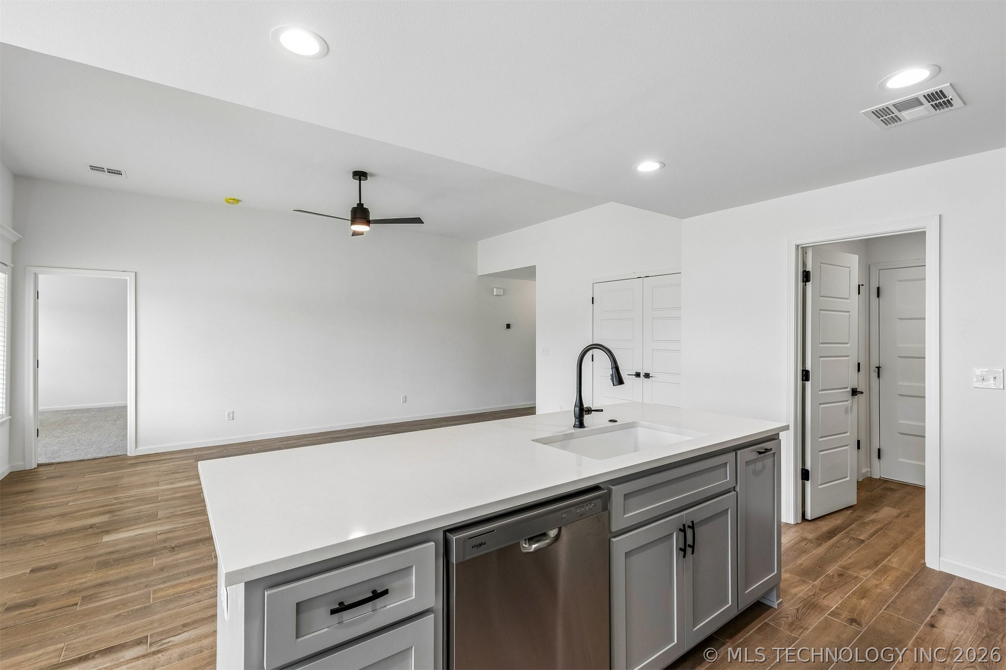 1125 E Cherry Street Cushing OK 74023