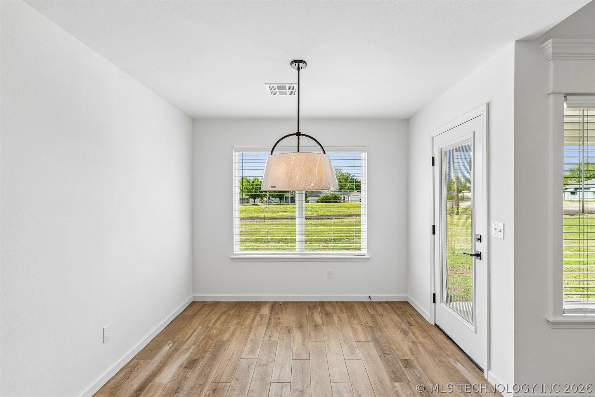 1125 E Cherry Street Cushing OK 74023