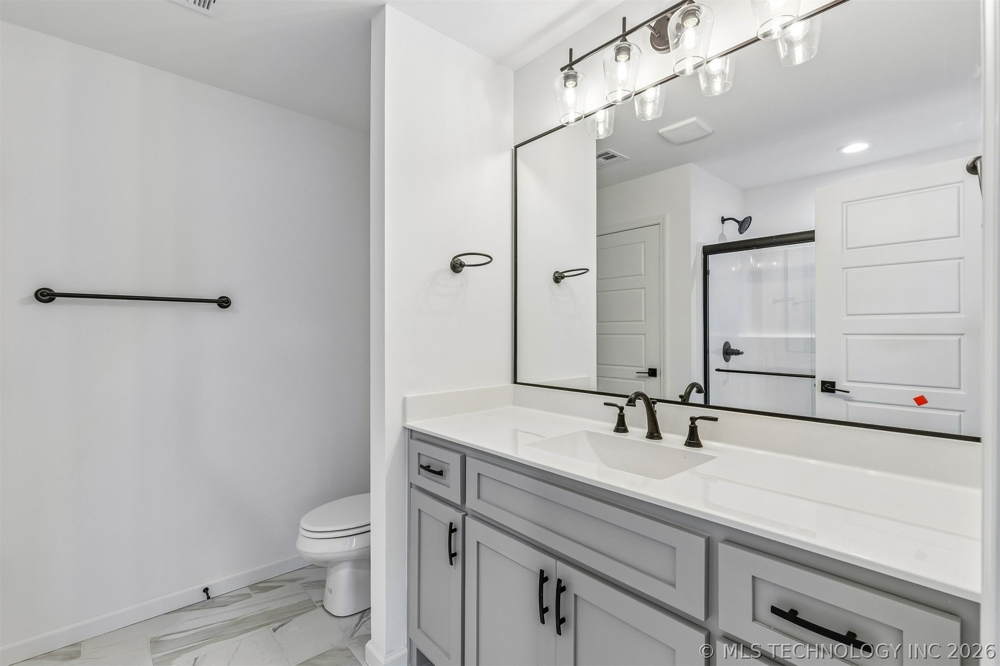 1125 E Cherry Street Cushing OK 74023