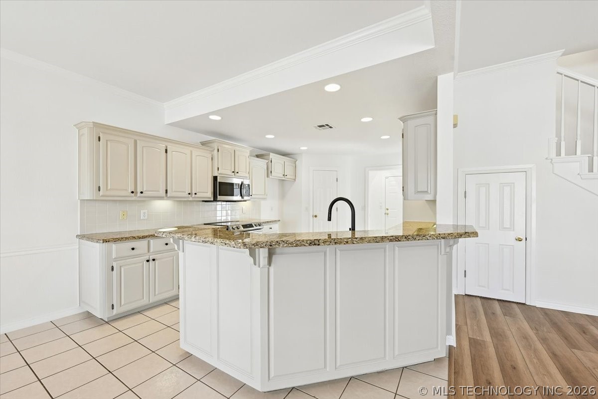 14101 E 87th Street N Owasso OK 74055
