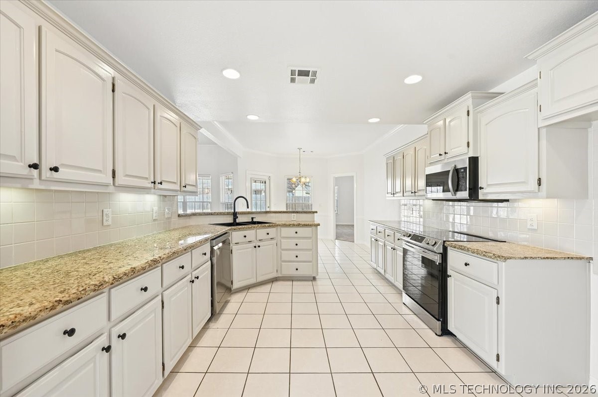 14101 E 87th Street N Owasso OK 74055